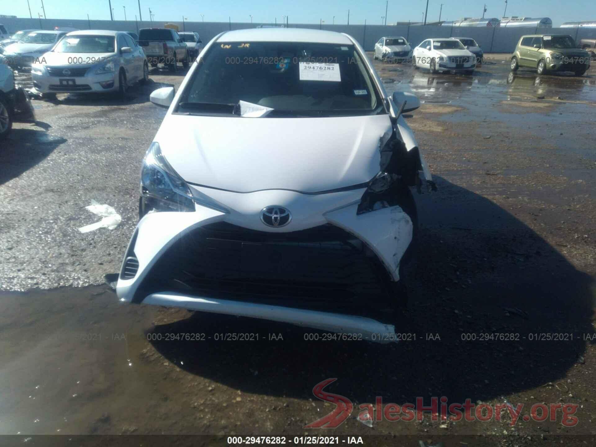 VNKJTUD37JA092668 2018 TOYOTA YARIS