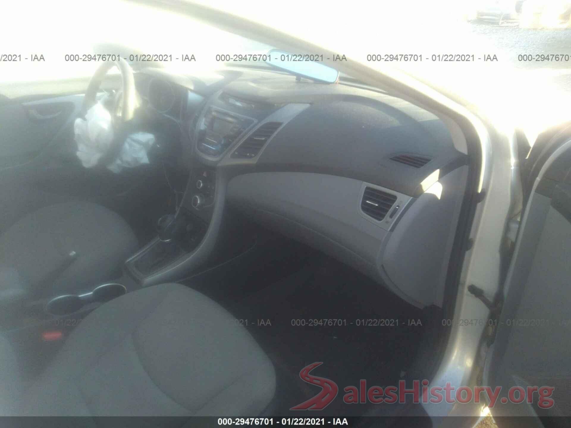 KMHDH4AE5GU588665 2016 HYUNDAI ELANTRA