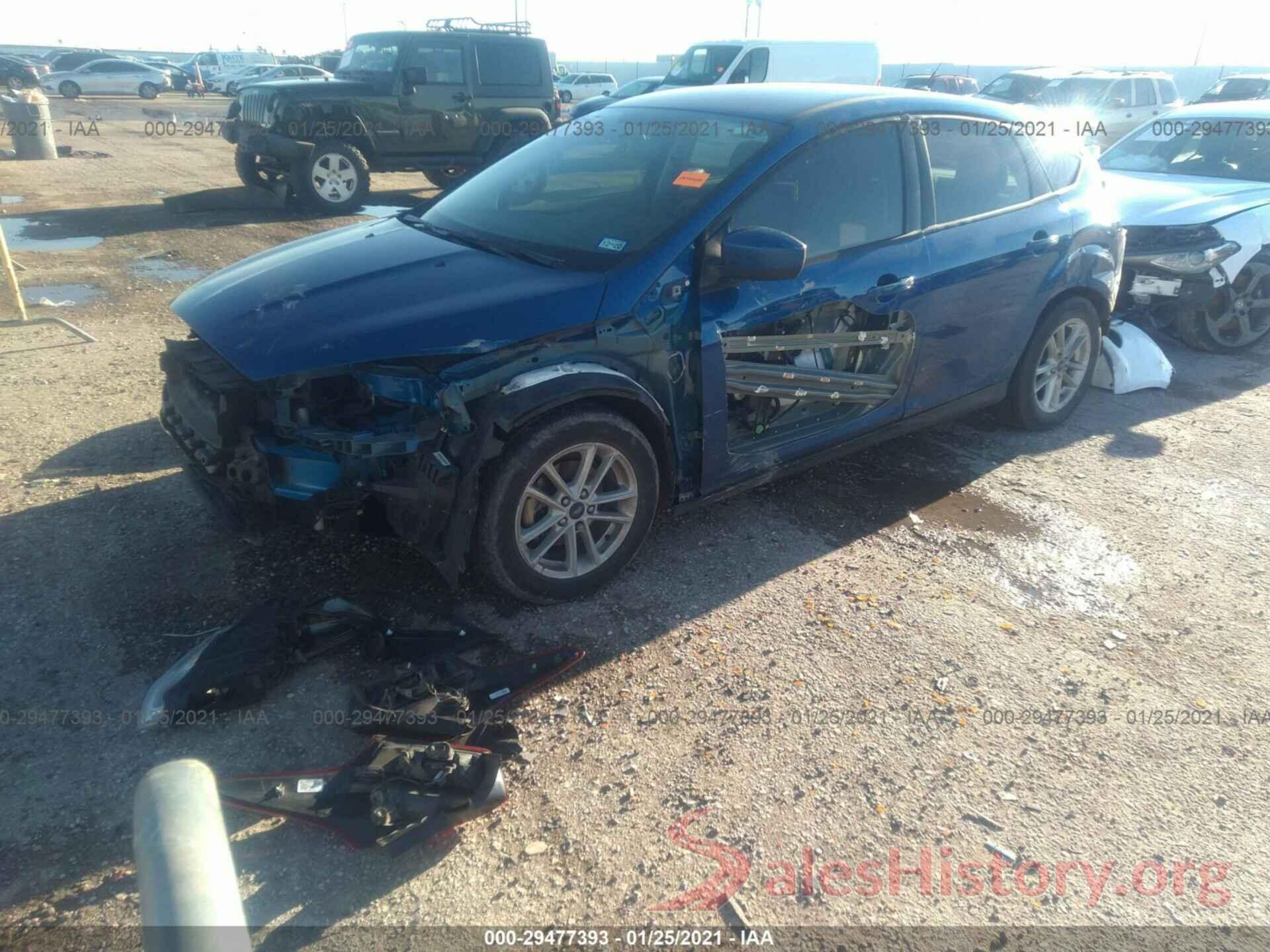 1FADP3K22JL330564 2018 FORD FOCUS