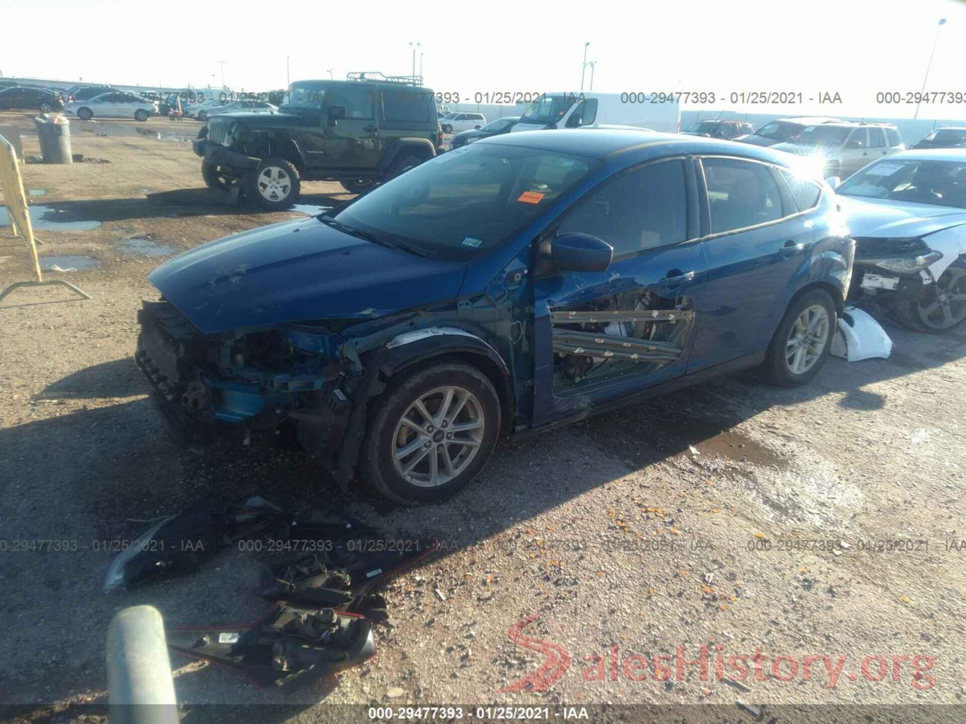 1FADP3K22JL330564 2018 FORD FOCUS