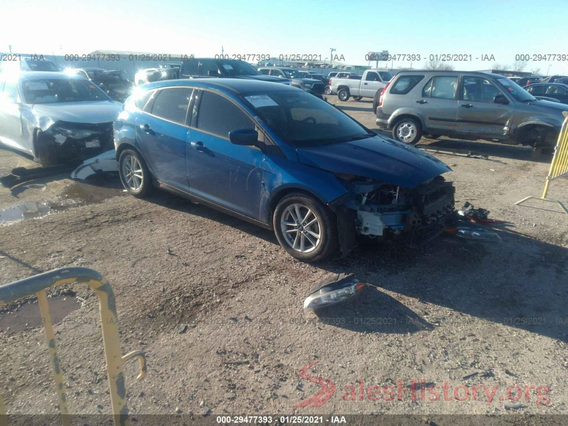 1FADP3K22JL330564 2018 FORD FOCUS