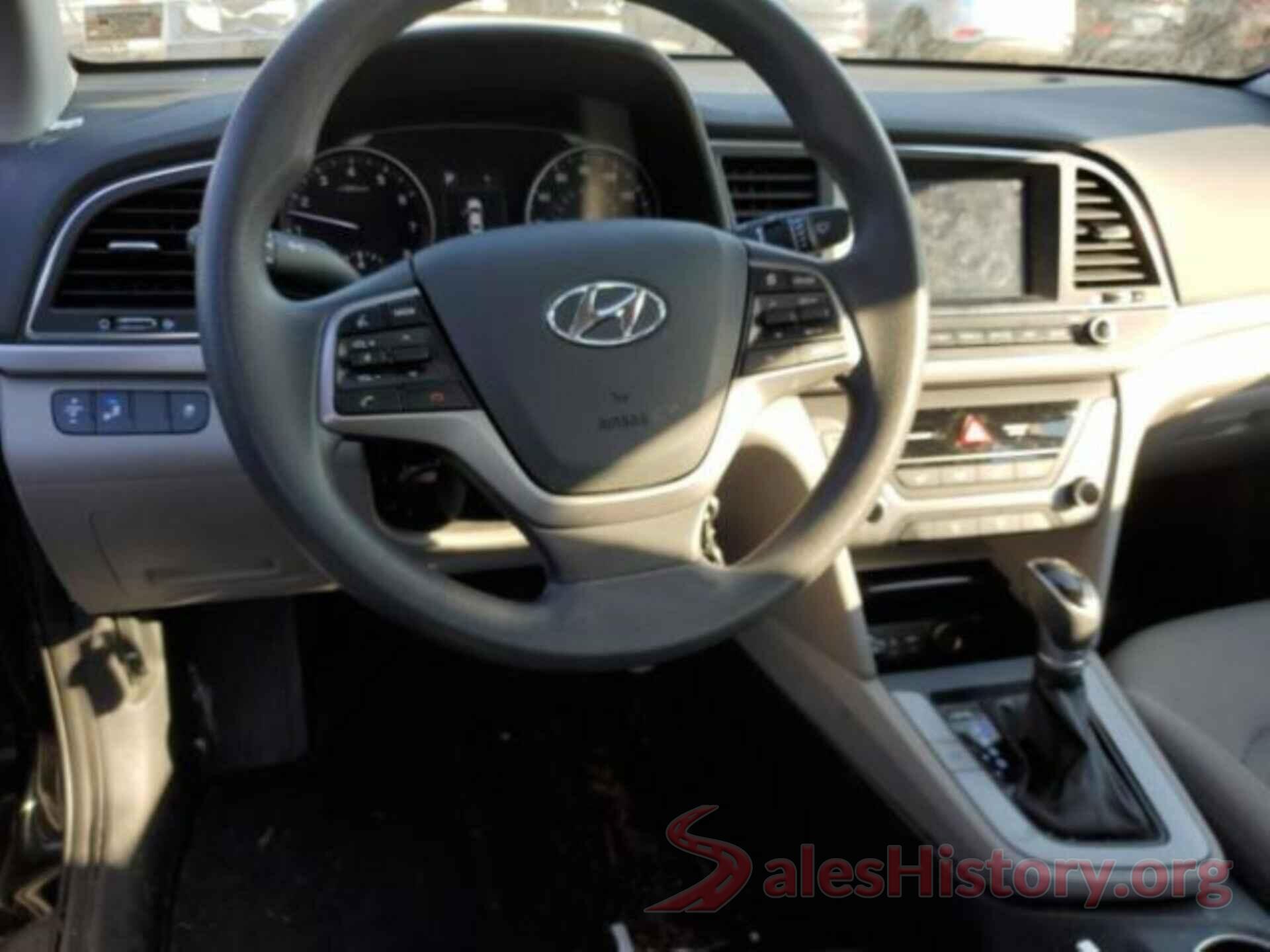 5NPD84LF2JH269221 2018 HYUNDAI ELANTRA