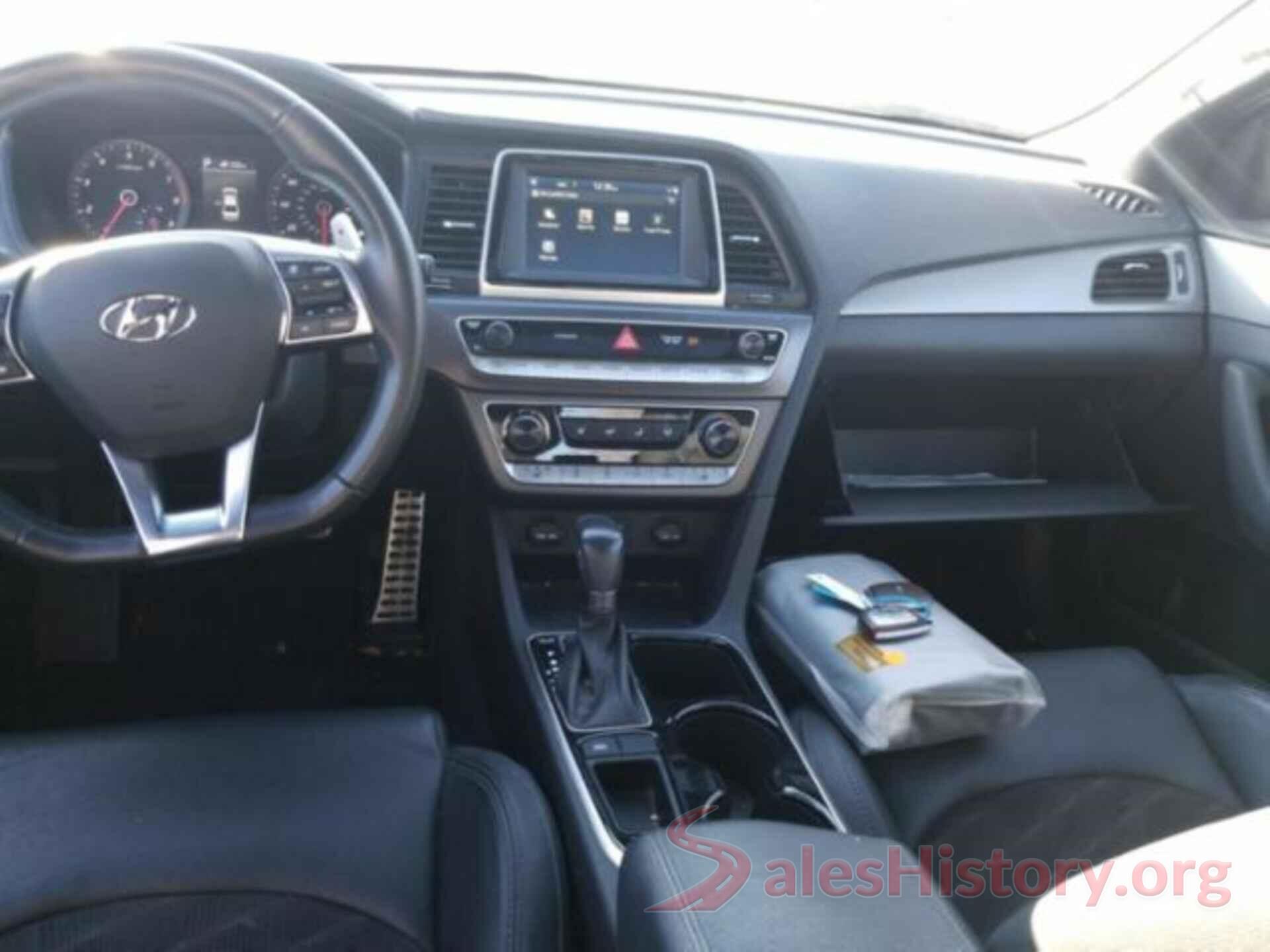 5NPE34AF8JH682010 2018 HYUNDAI SONATA