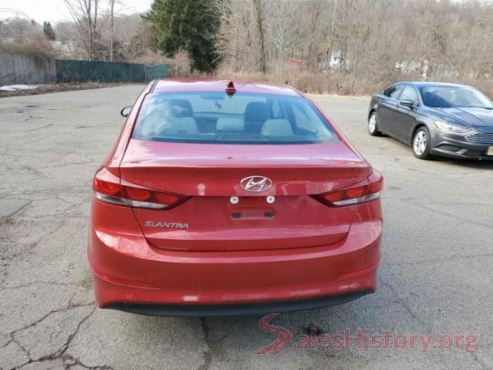 5NPD84LF4JH327006 2018 HYUNDAI ELANTRA