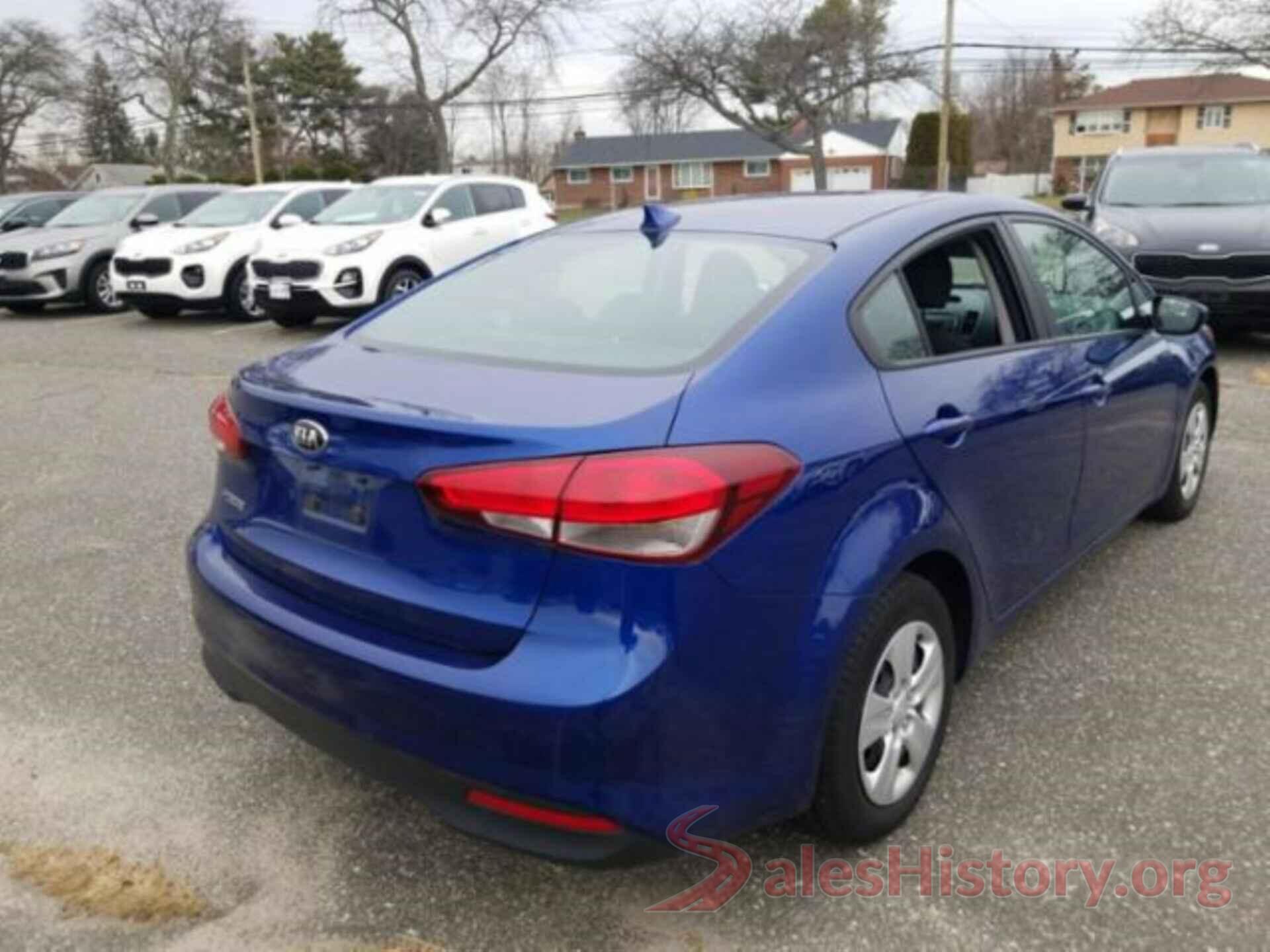 3KPFK4A71JE240660 2018 KIA FORTE