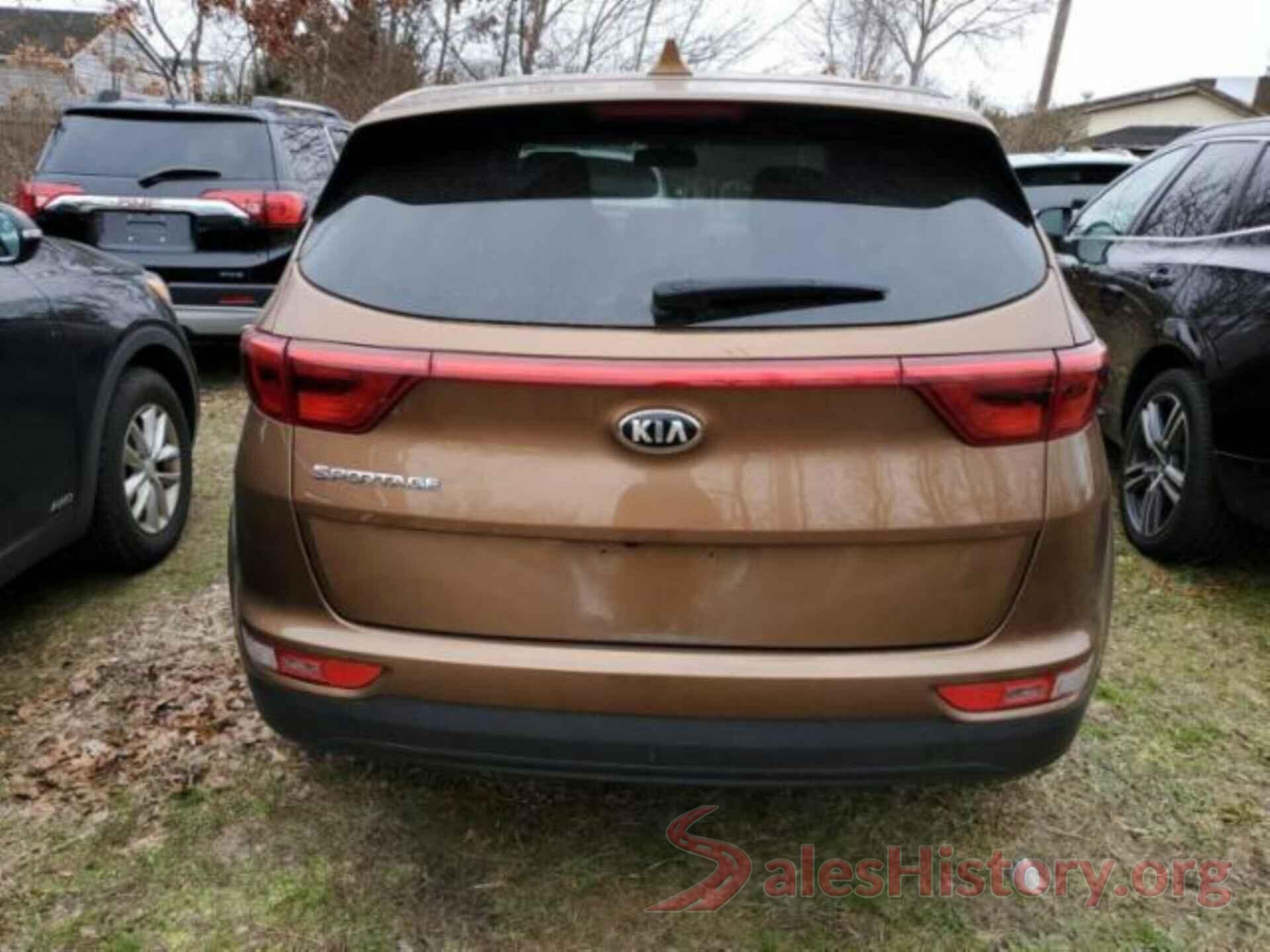 KNDPMCAC4J7426795 2018 KIA SPORTAGE