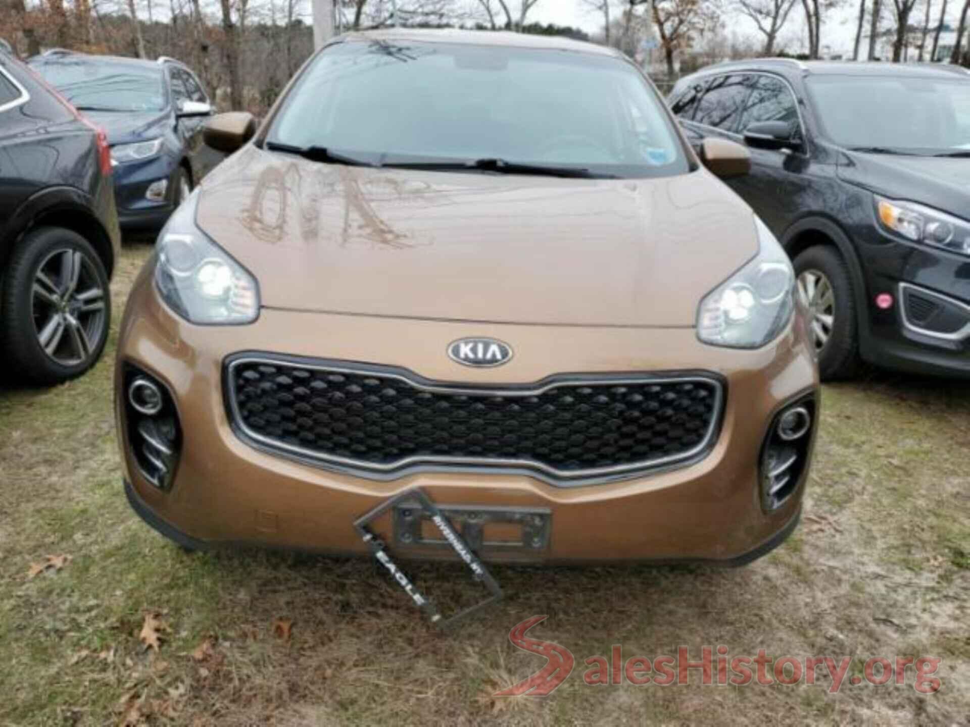 KNDPMCAC4J7426795 2018 KIA SPORTAGE