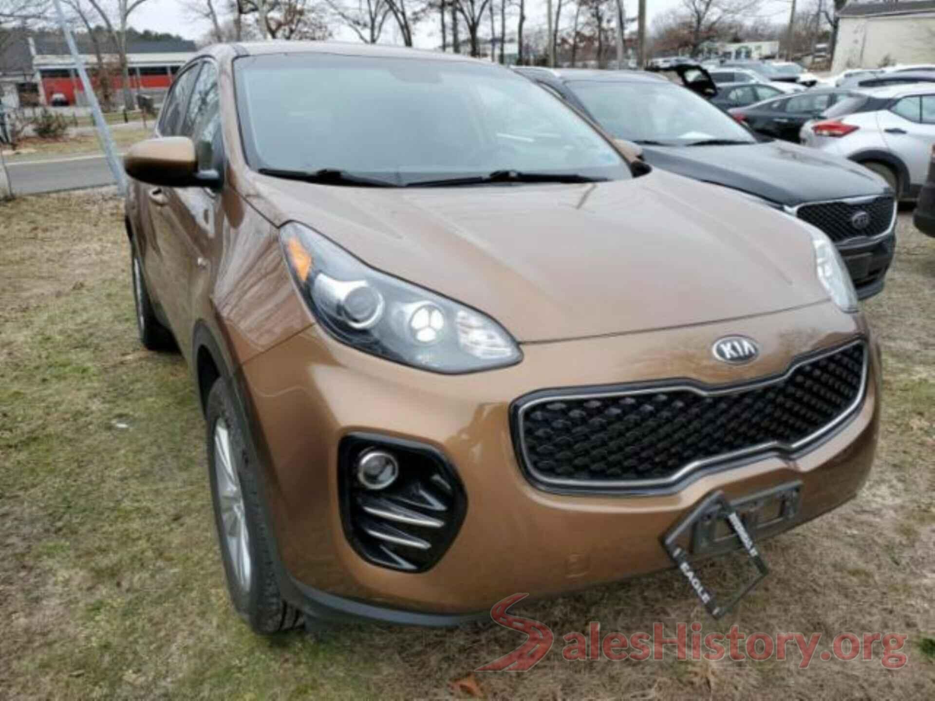 KNDPMCAC4J7426795 2018 KIA SPORTAGE