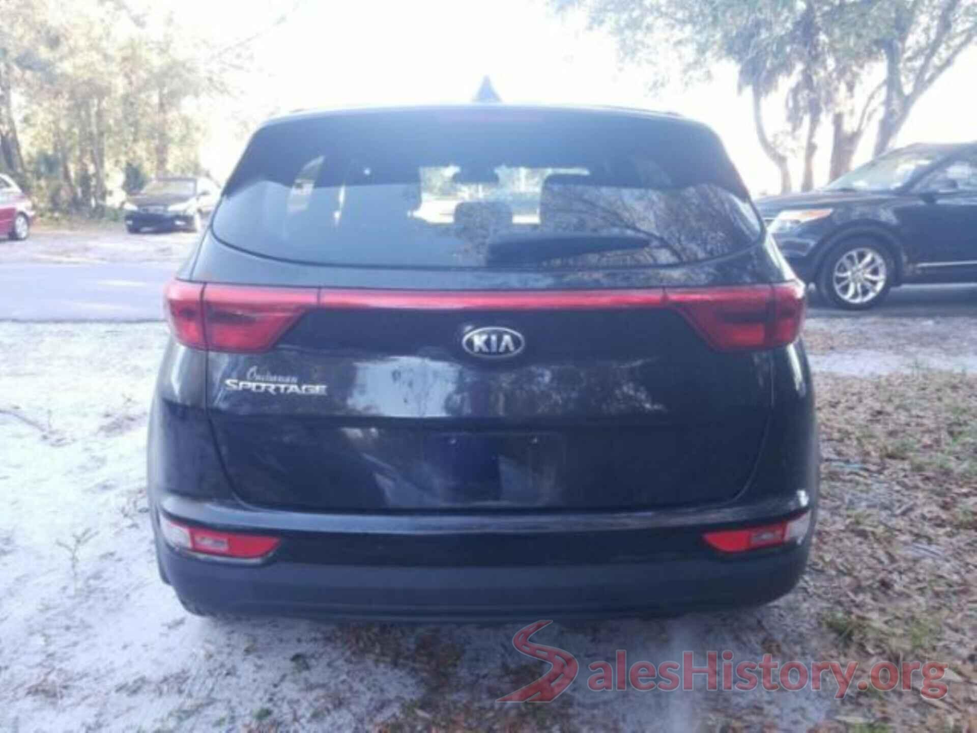 KNDPMCAC8J7301363 2018 KIA SPORTAGE