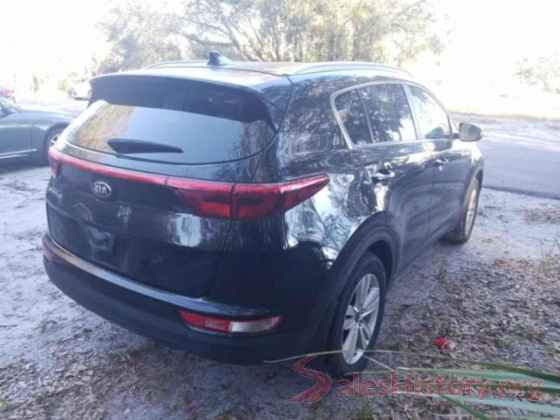 KNDPMCAC8J7301363 2018 KIA SPORTAGE