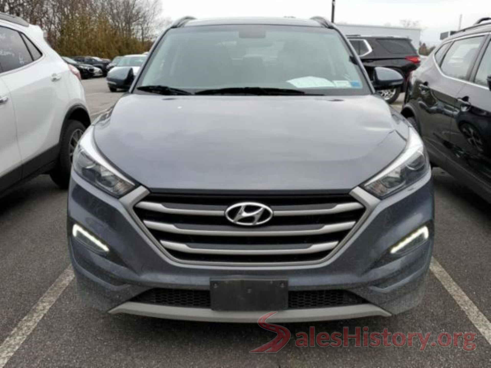 KM8J3CA26JU644721 2018 HYUNDAI TUCSON