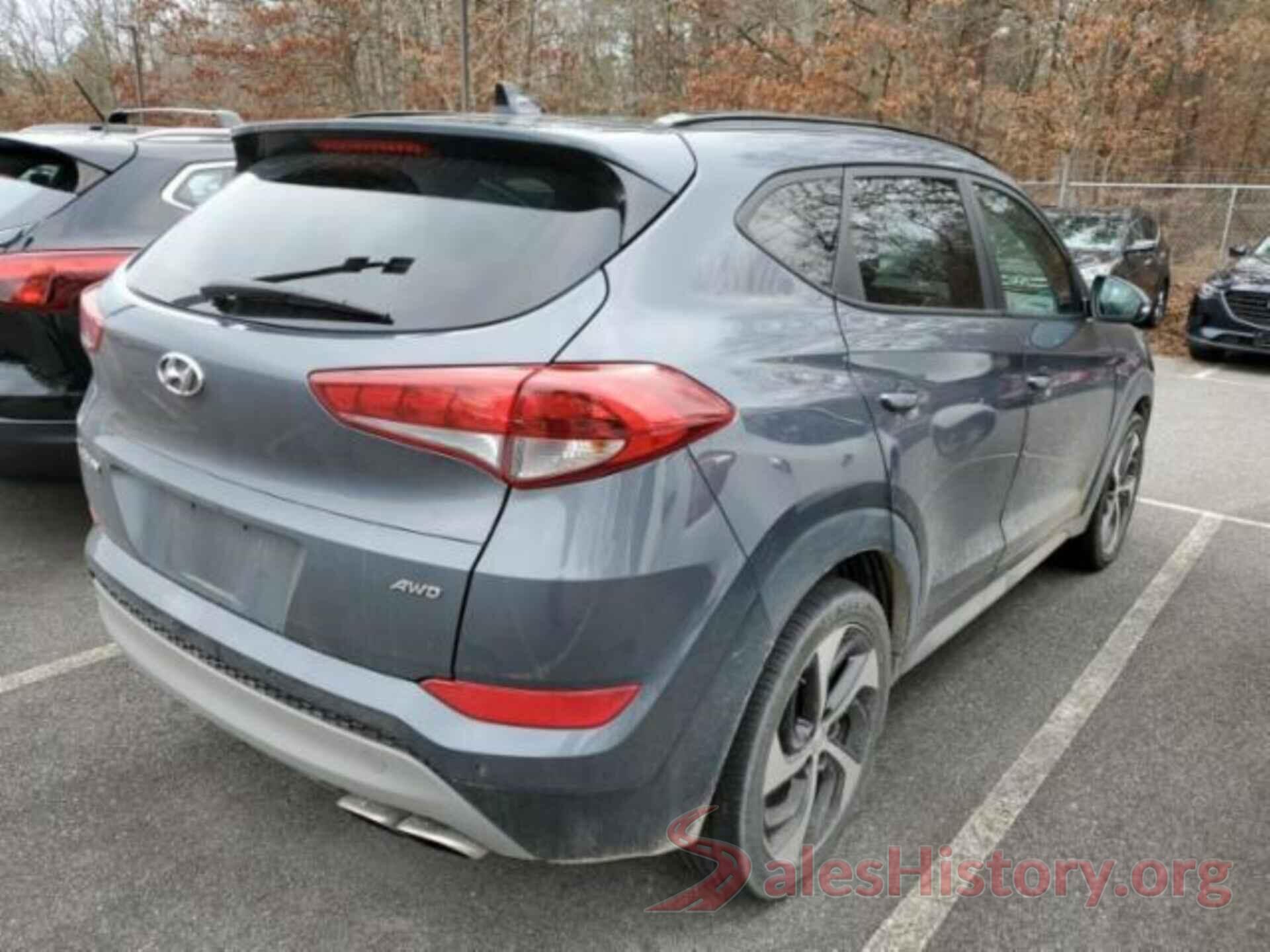 KM8J3CA26JU644721 2018 HYUNDAI TUCSON