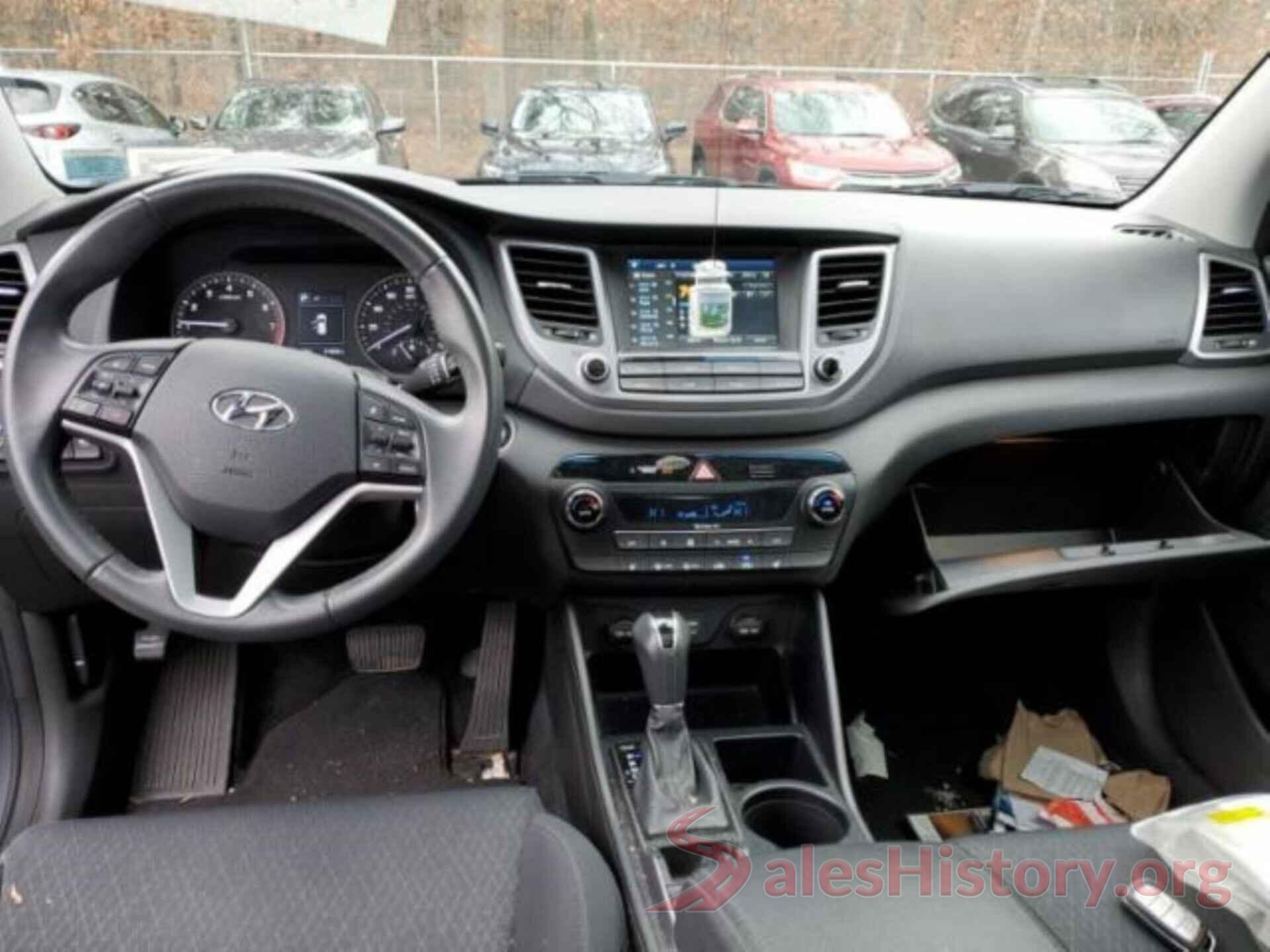 KM8J3CA26JU644721 2018 HYUNDAI TUCSON