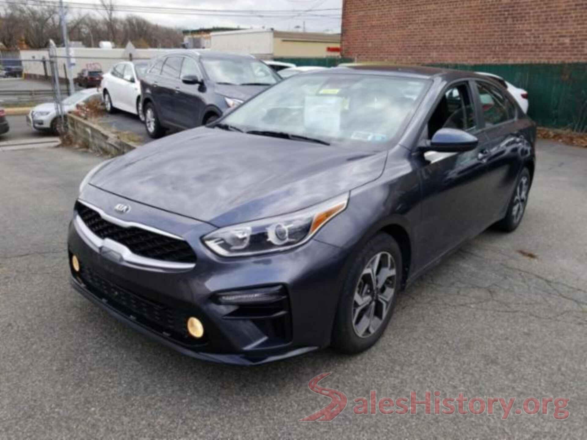 3KPF24ADXKE061041 2019 KIA FORTE