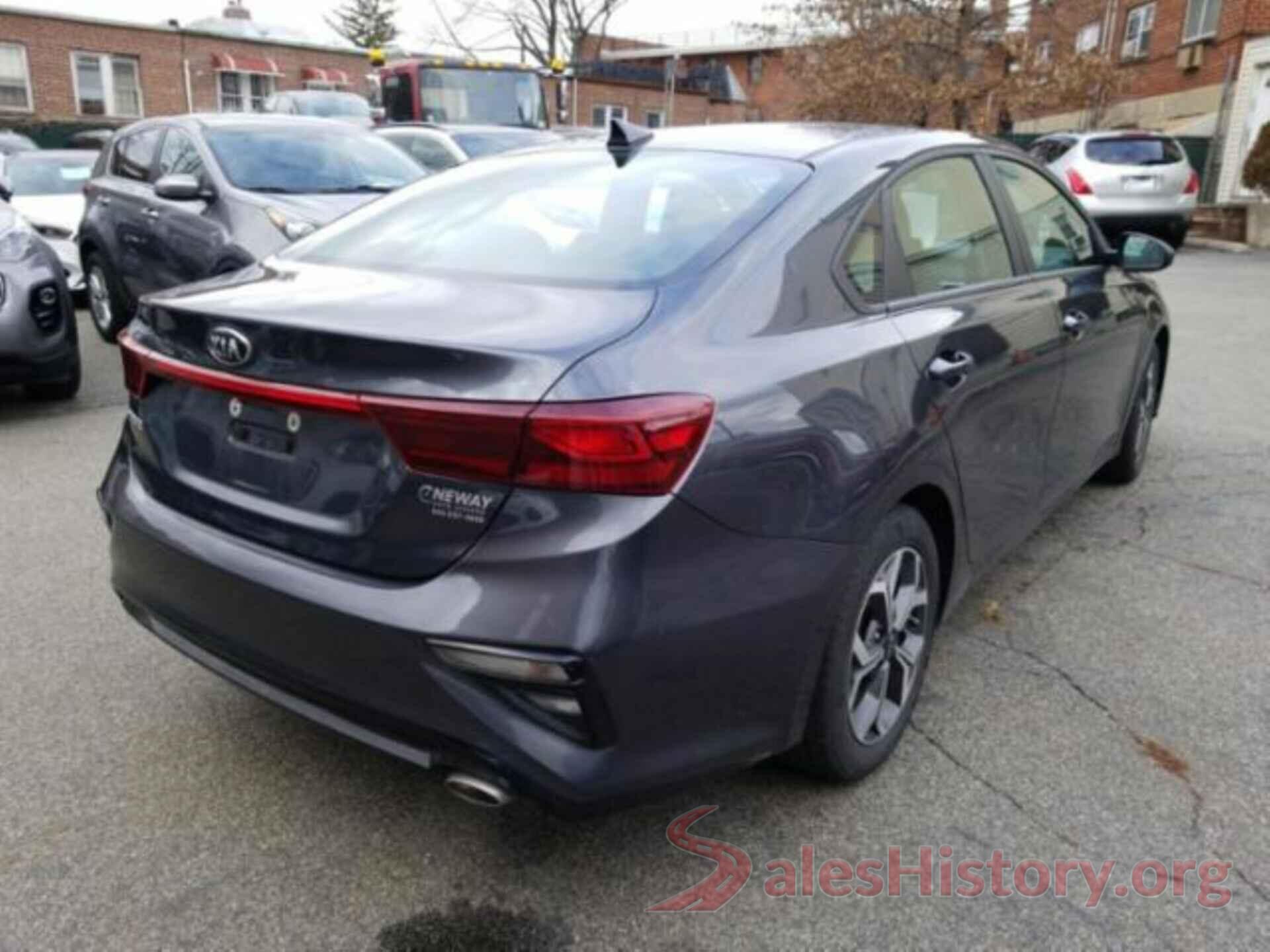 3KPF24ADXKE061041 2019 KIA FORTE