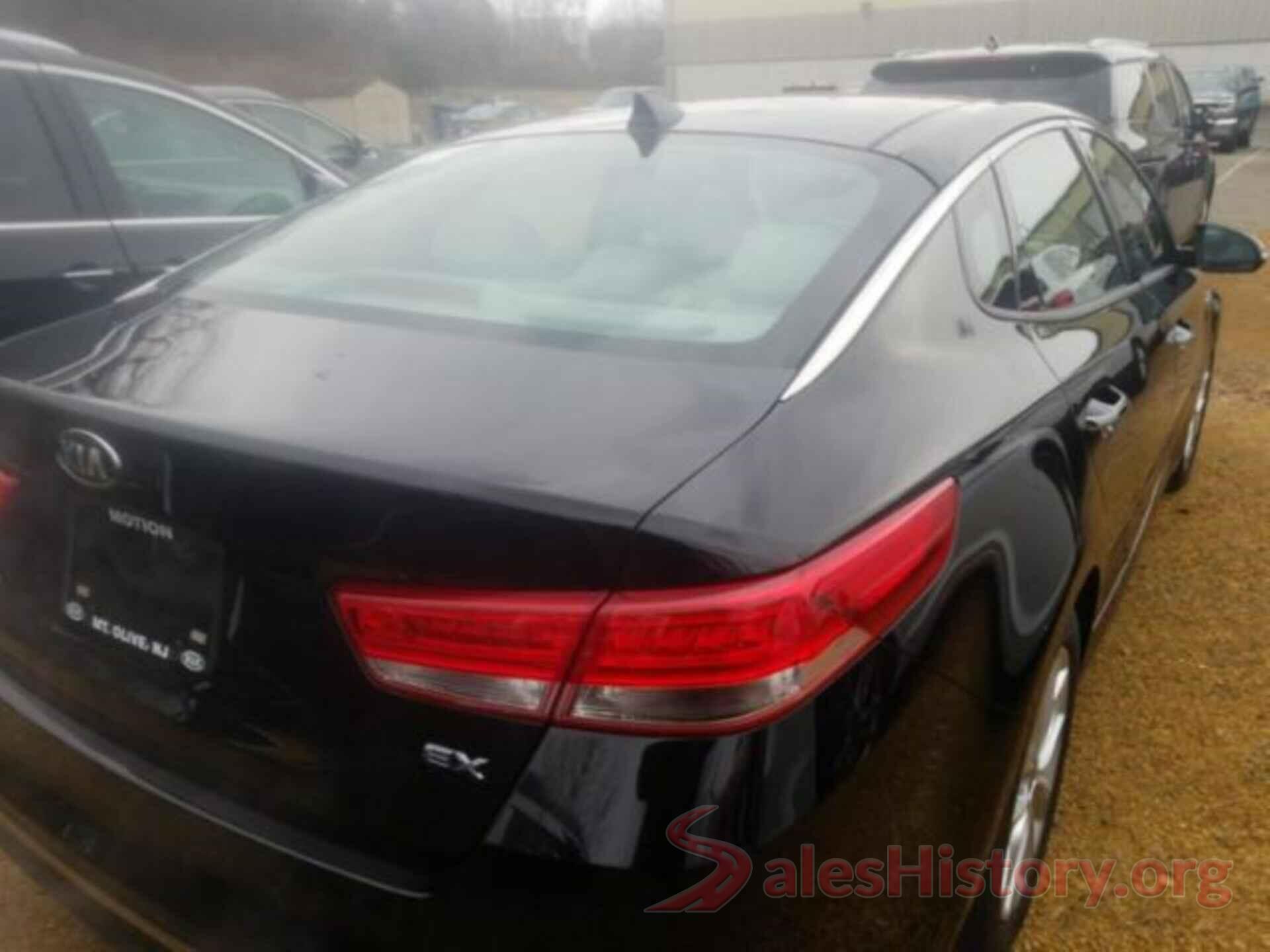 5XXGU4L38JG241630 2018 KIA OPTIMA