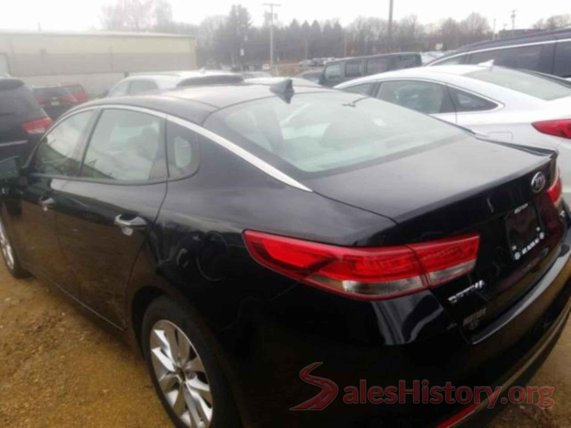 5XXGU4L38JG241630 2018 KIA OPTIMA