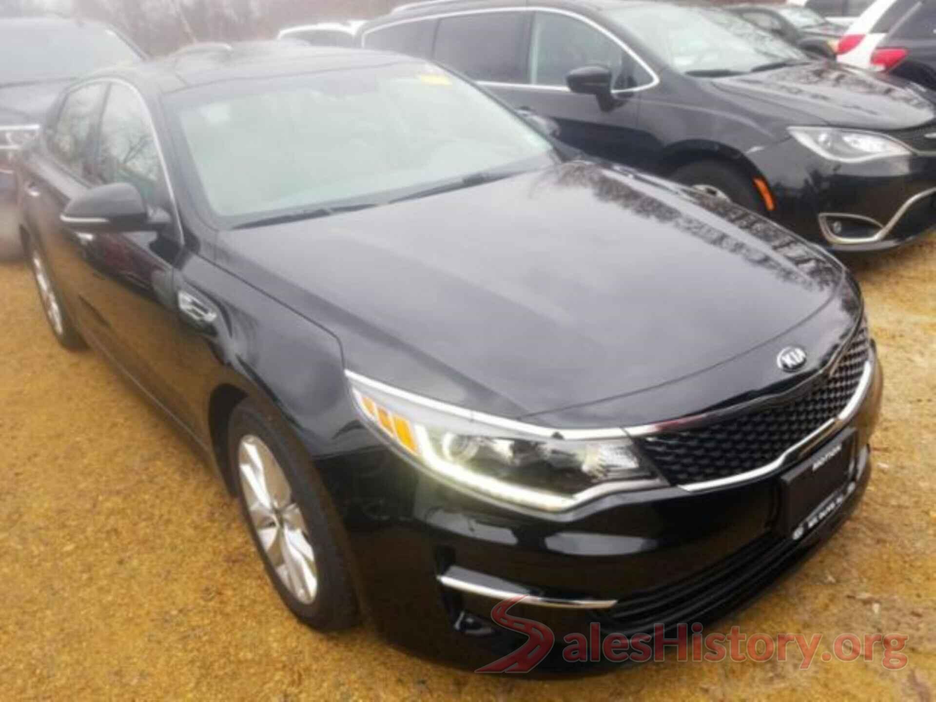 5XXGU4L38JG241630 2018 KIA OPTIMA