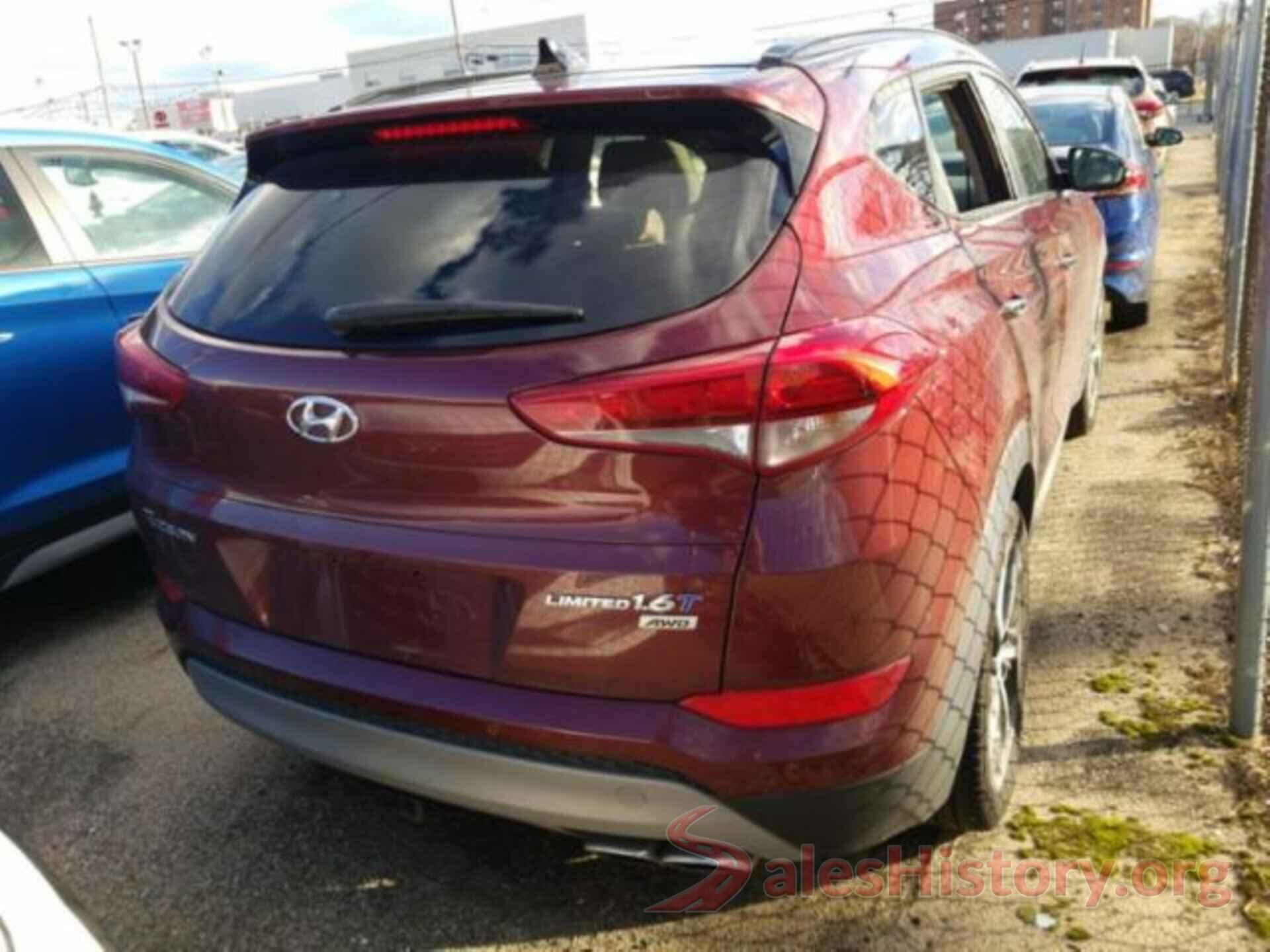 KM8J3CA20JU626781 2018 HYUNDAI TUCSON