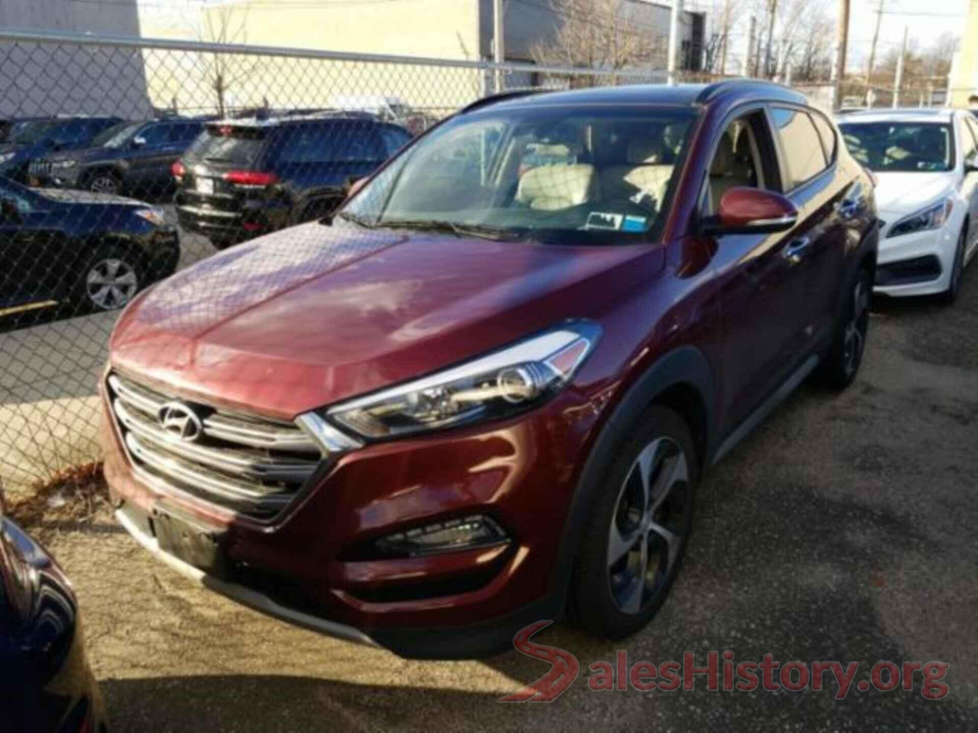 KM8J3CA20JU626781 2018 HYUNDAI TUCSON