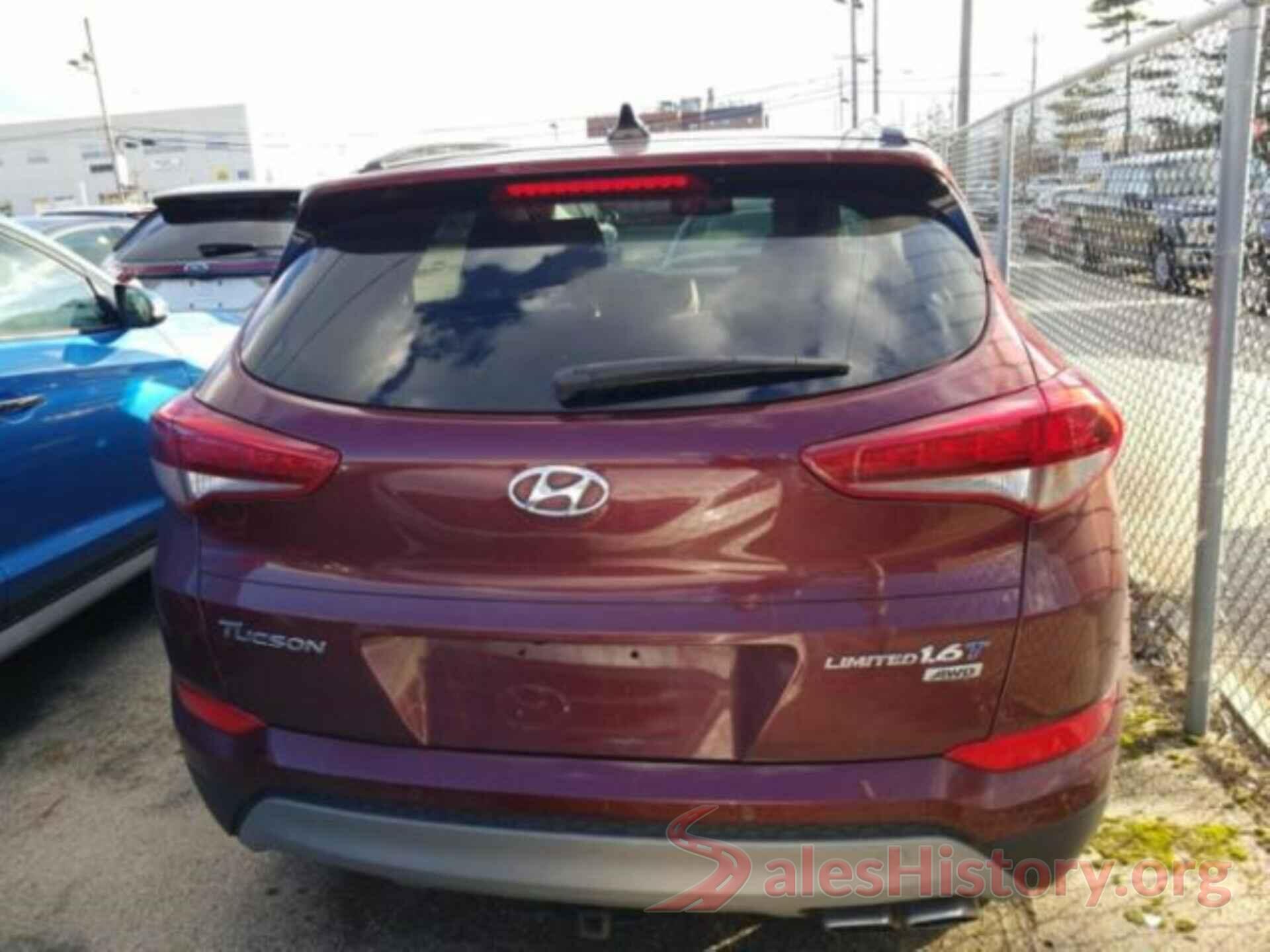 KM8J3CA20JU626781 2018 HYUNDAI TUCSON