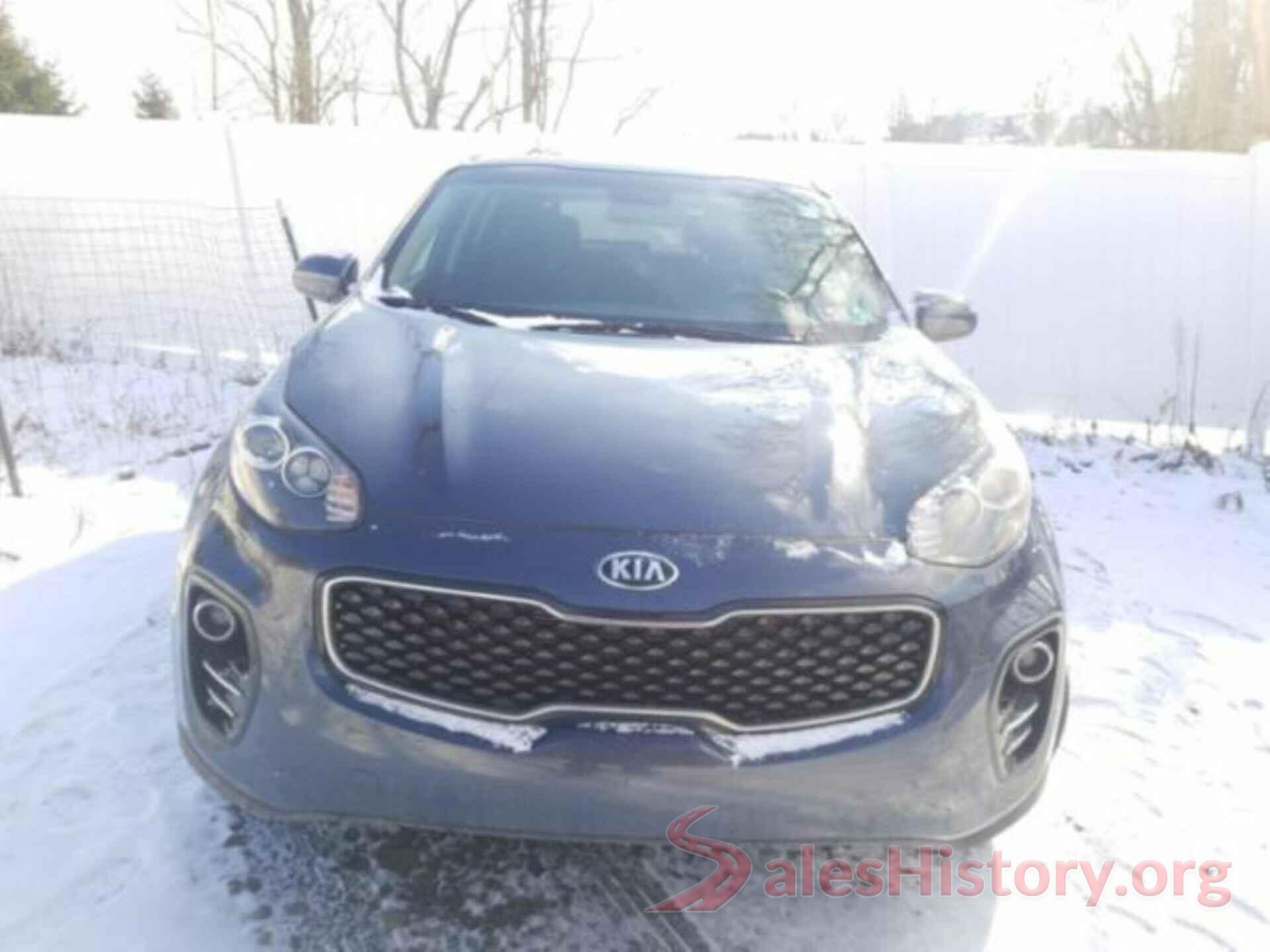 KNDPMCAC1J7388927 2018 KIA SPORTAGE