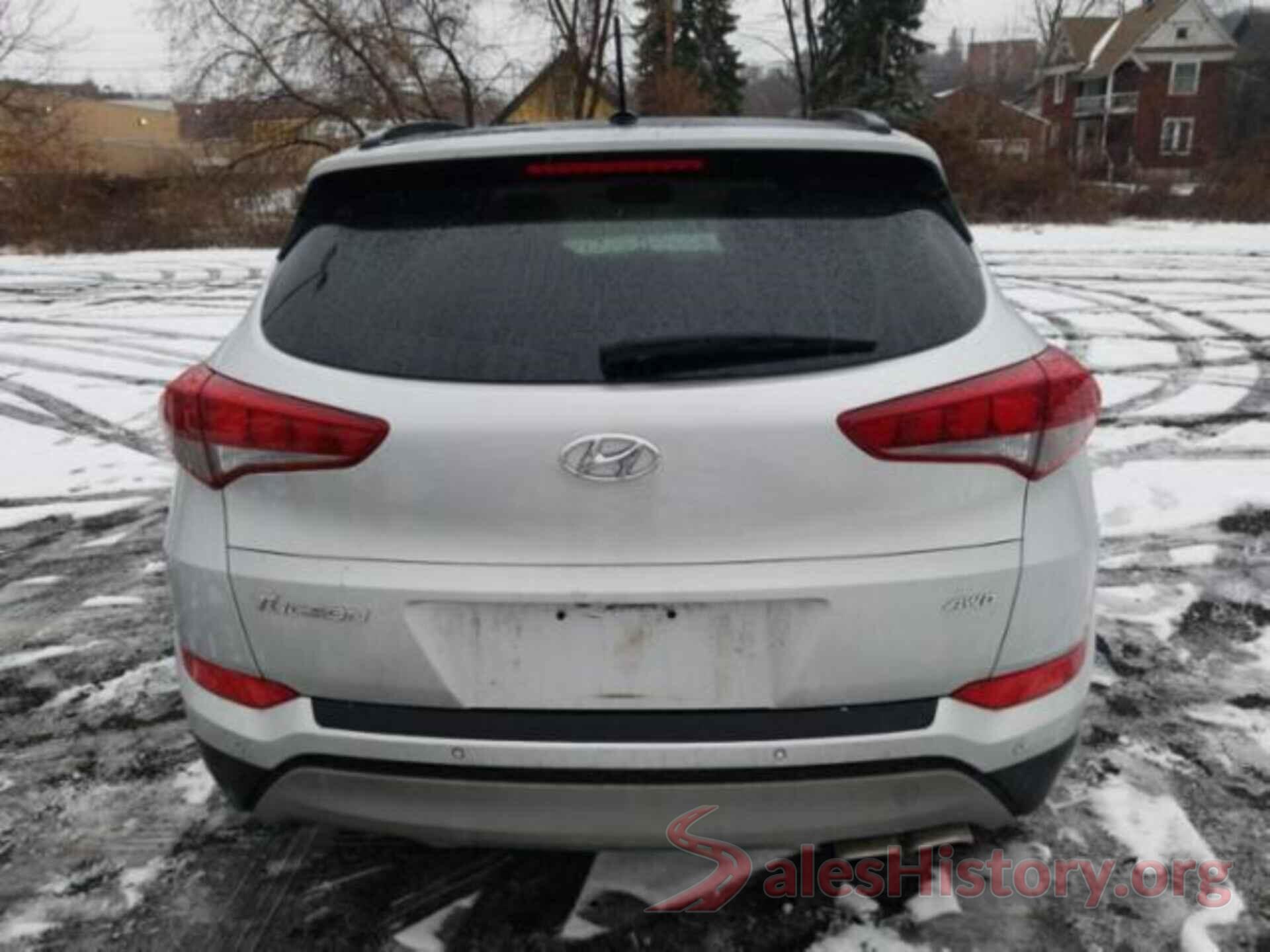 KM8J3CA20HU570111 2017 HYUNDAI TUCSON