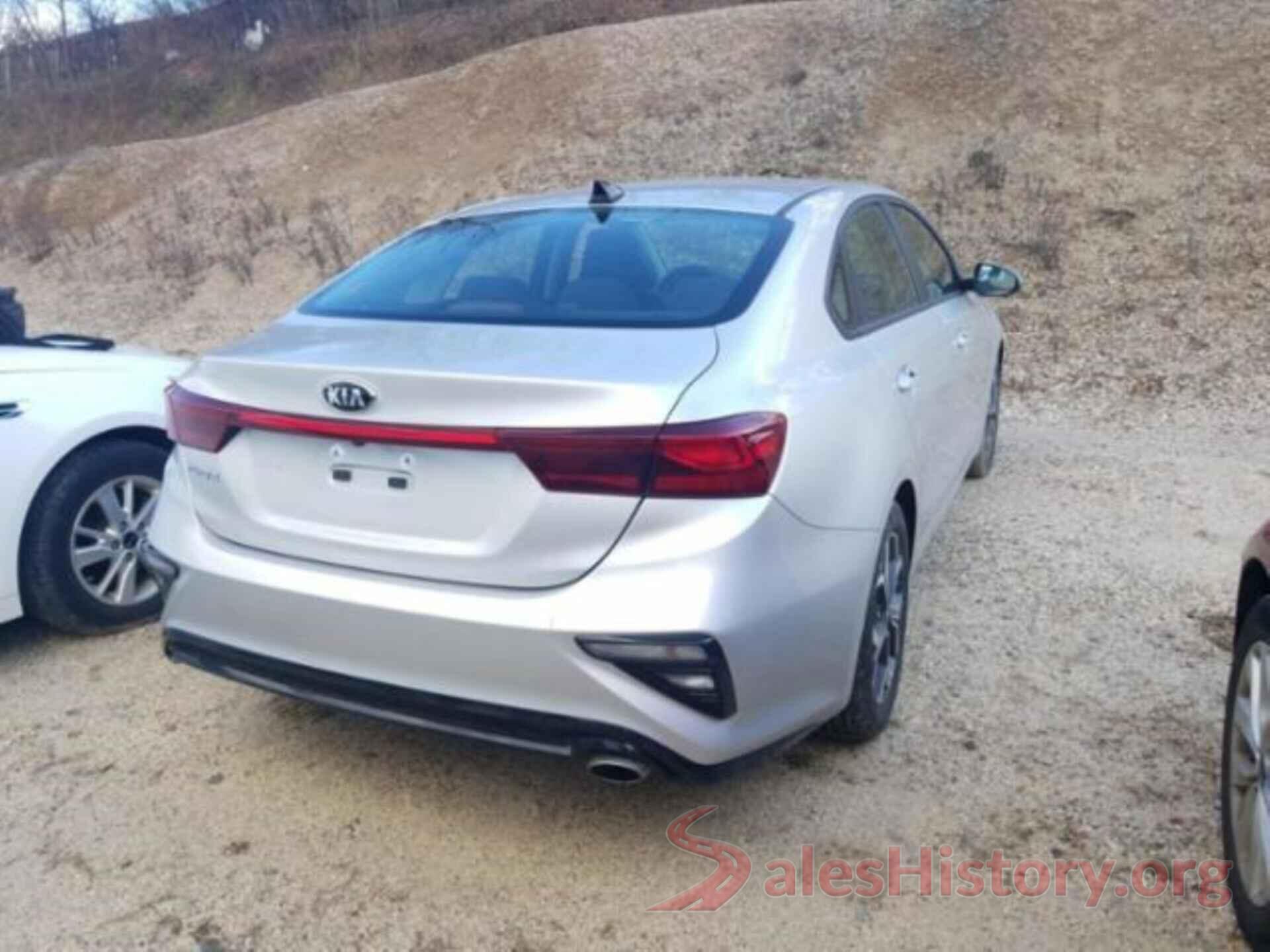 3KPF24AD0KE060464 2019 KIA FORTE