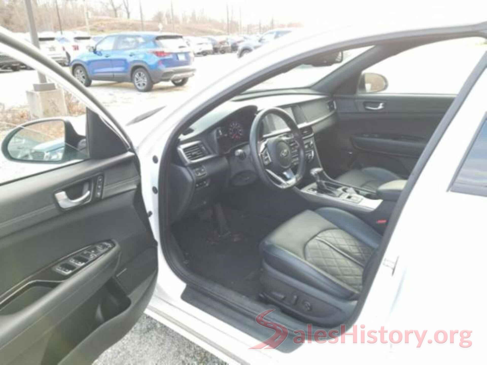 5XXGV4L23KG289574 2019 KIA OPTIMA