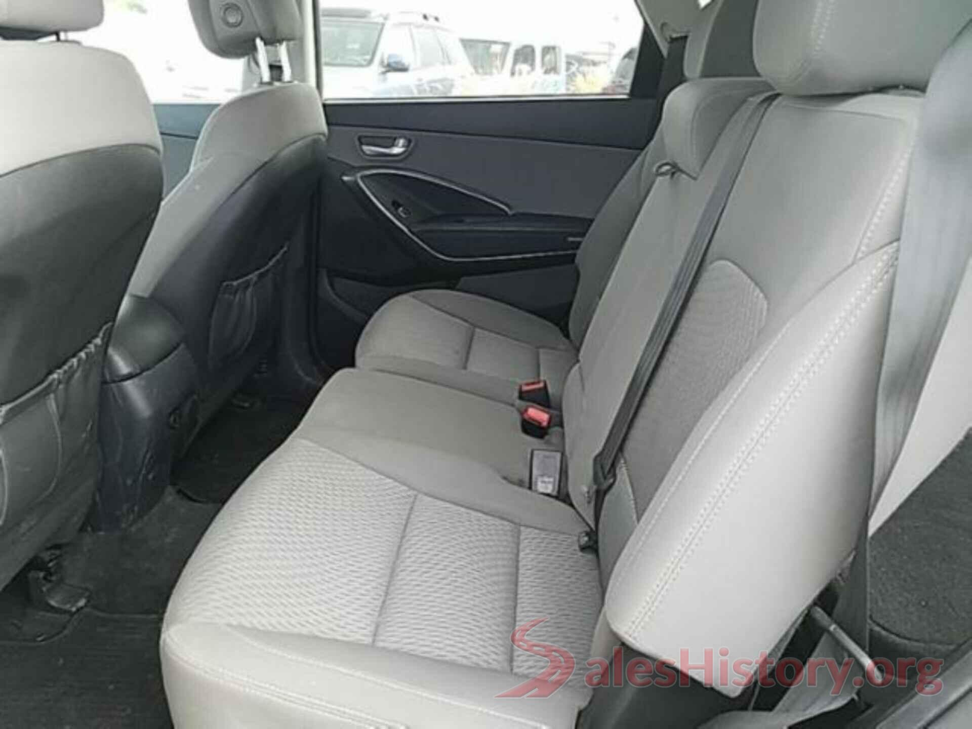 KM8SM4HF3JU268687 2018 HYUNDAI SANTA FE