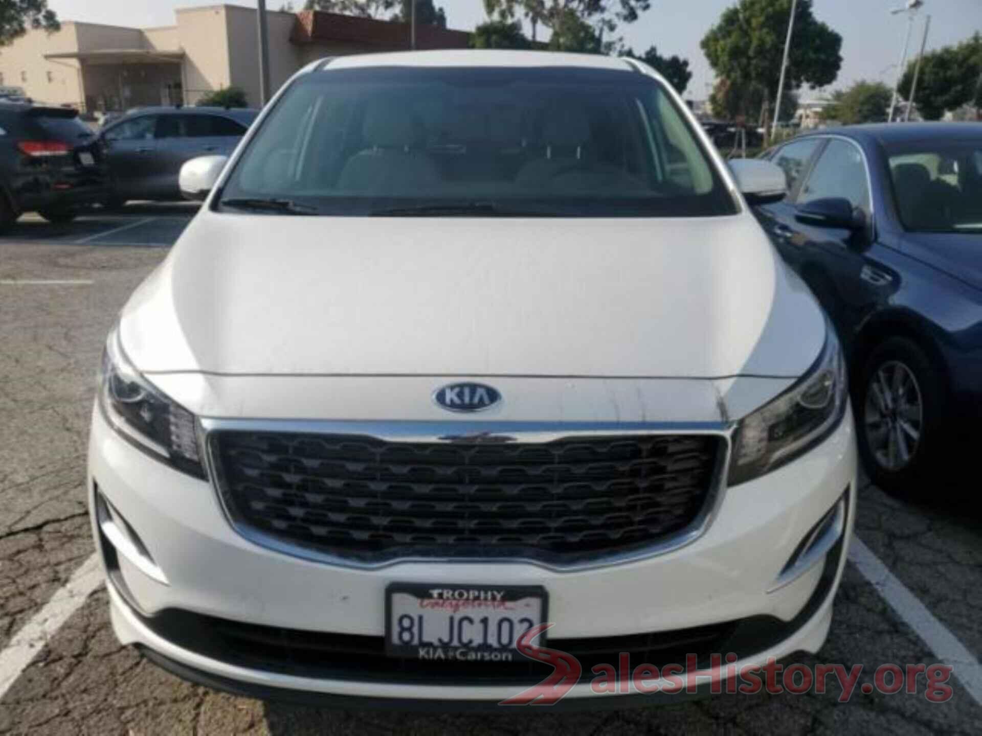 KNDMB5C19K6560211 2019 KIA SEDONA