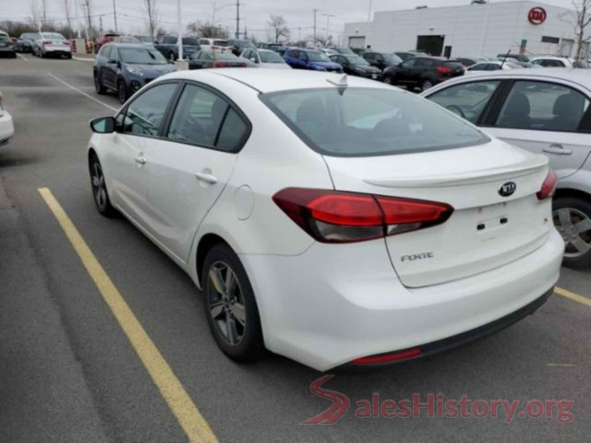 3KPFL4A78JE192040 2018 KIA FORTE