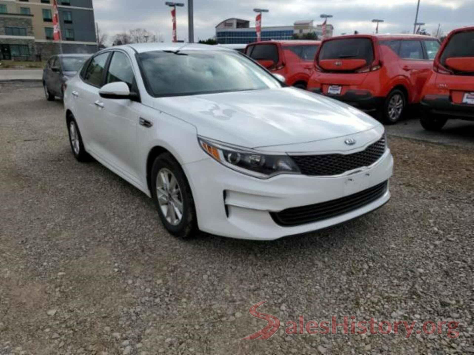 5XXGT4L33JG213219 2018 KIA OPTIMA