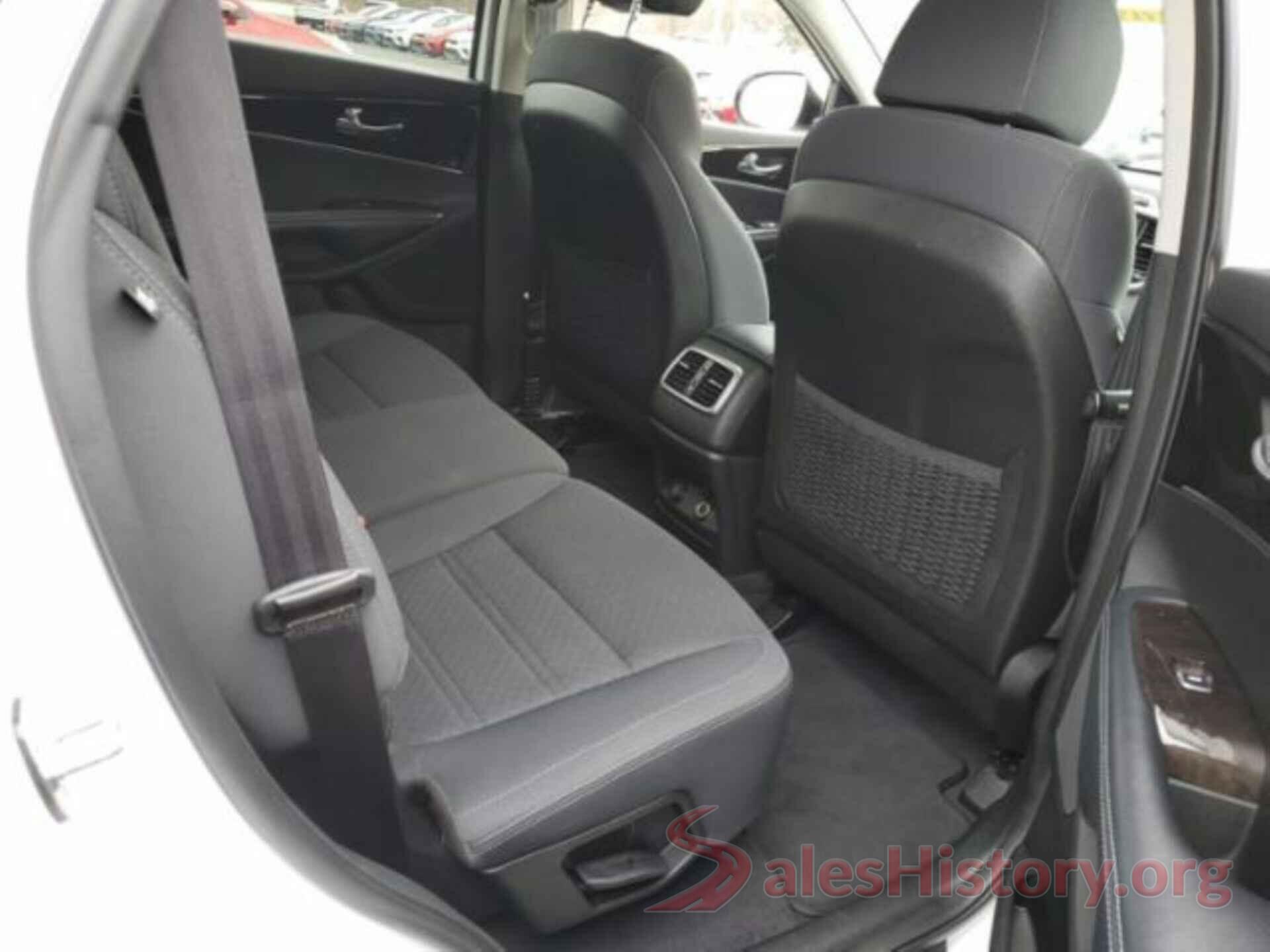 5XYPG4A34JG342038 2018 KIA SORENTO