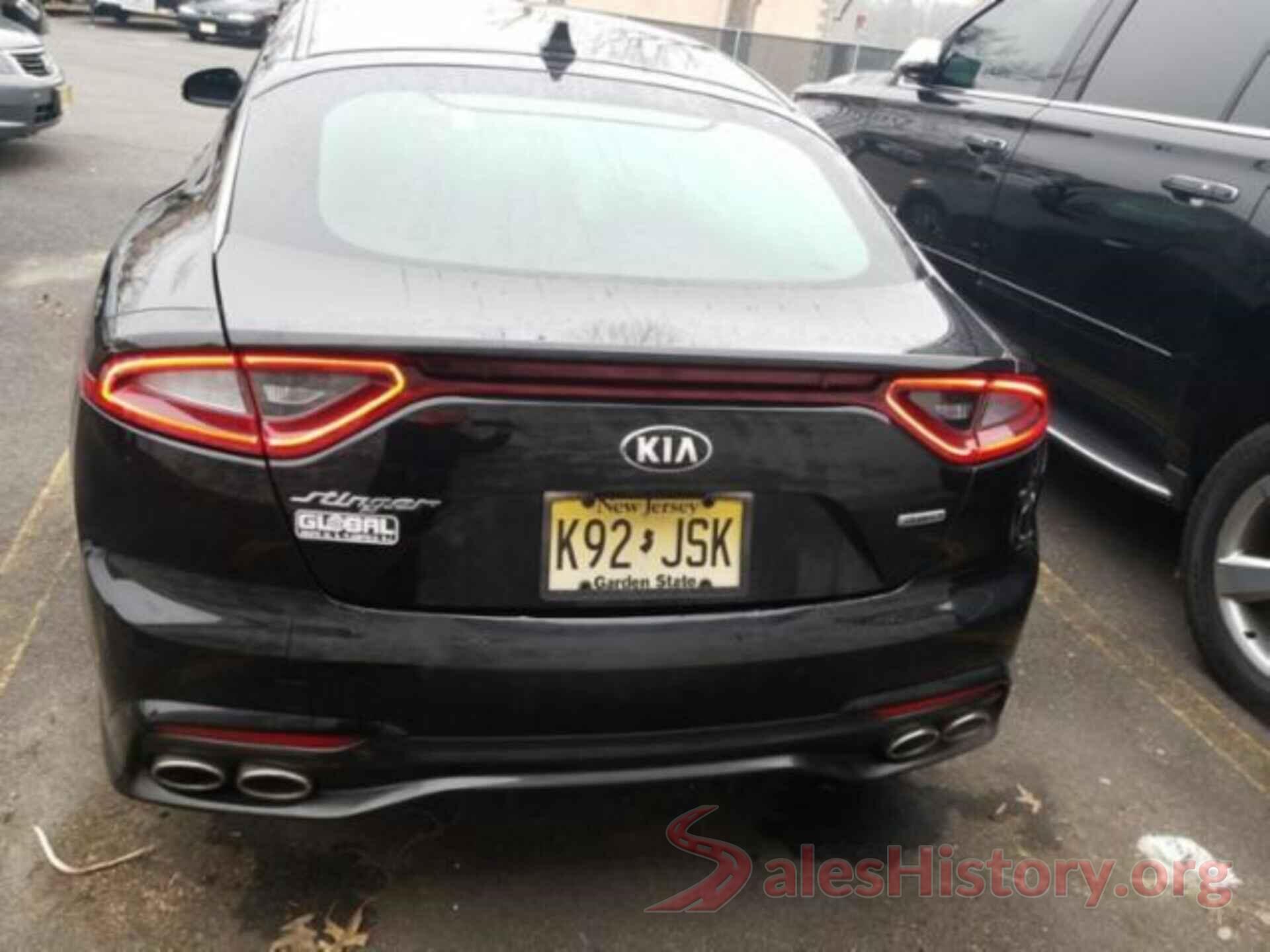 KNAE25LA3J6011796 2018 KIA STINGER