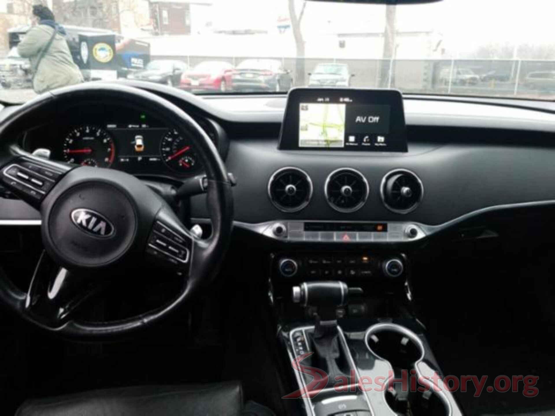 KNAE25LA3J6011796 2018 KIA STINGER