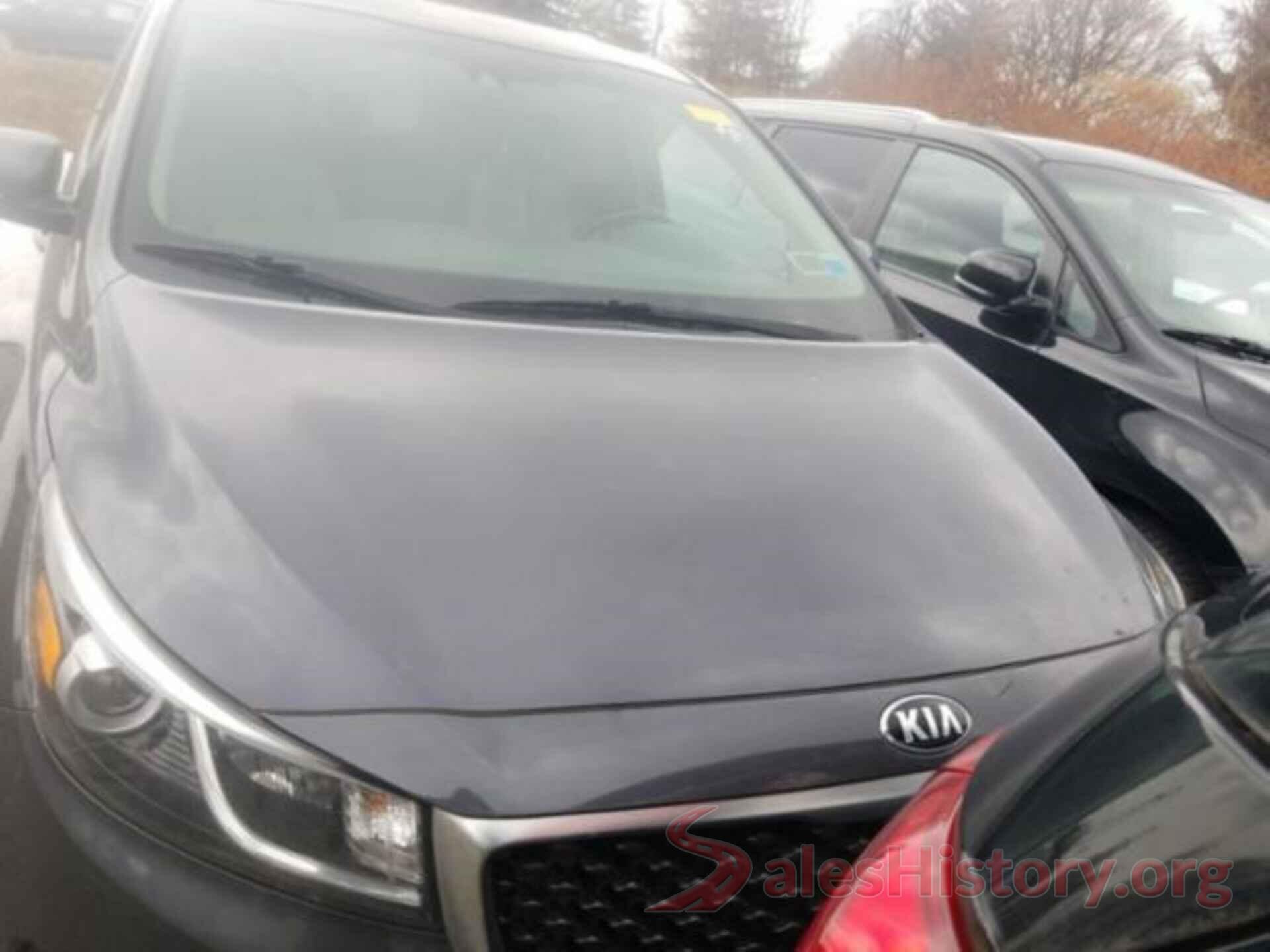 KNDMB5C10H6322708 2017 KIA SEDONA