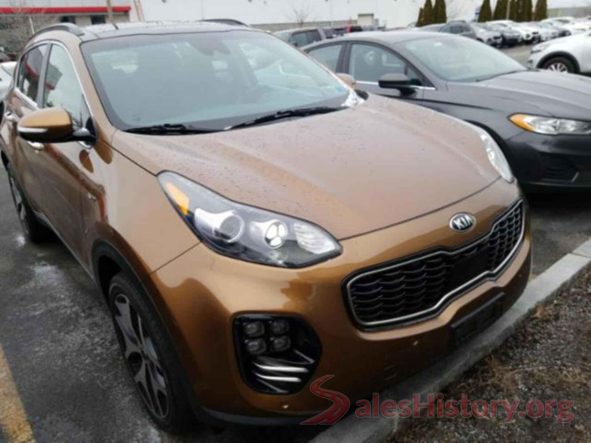 KNDPRCA69J7369358 2018 KIA SPORTAGE