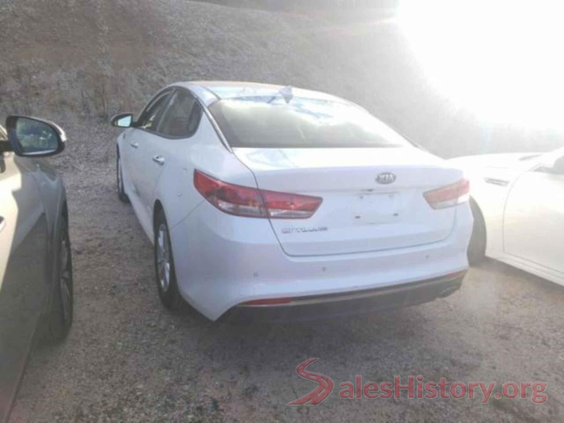 KNAGT4L39J5212769 2018 KIA OPTIMA