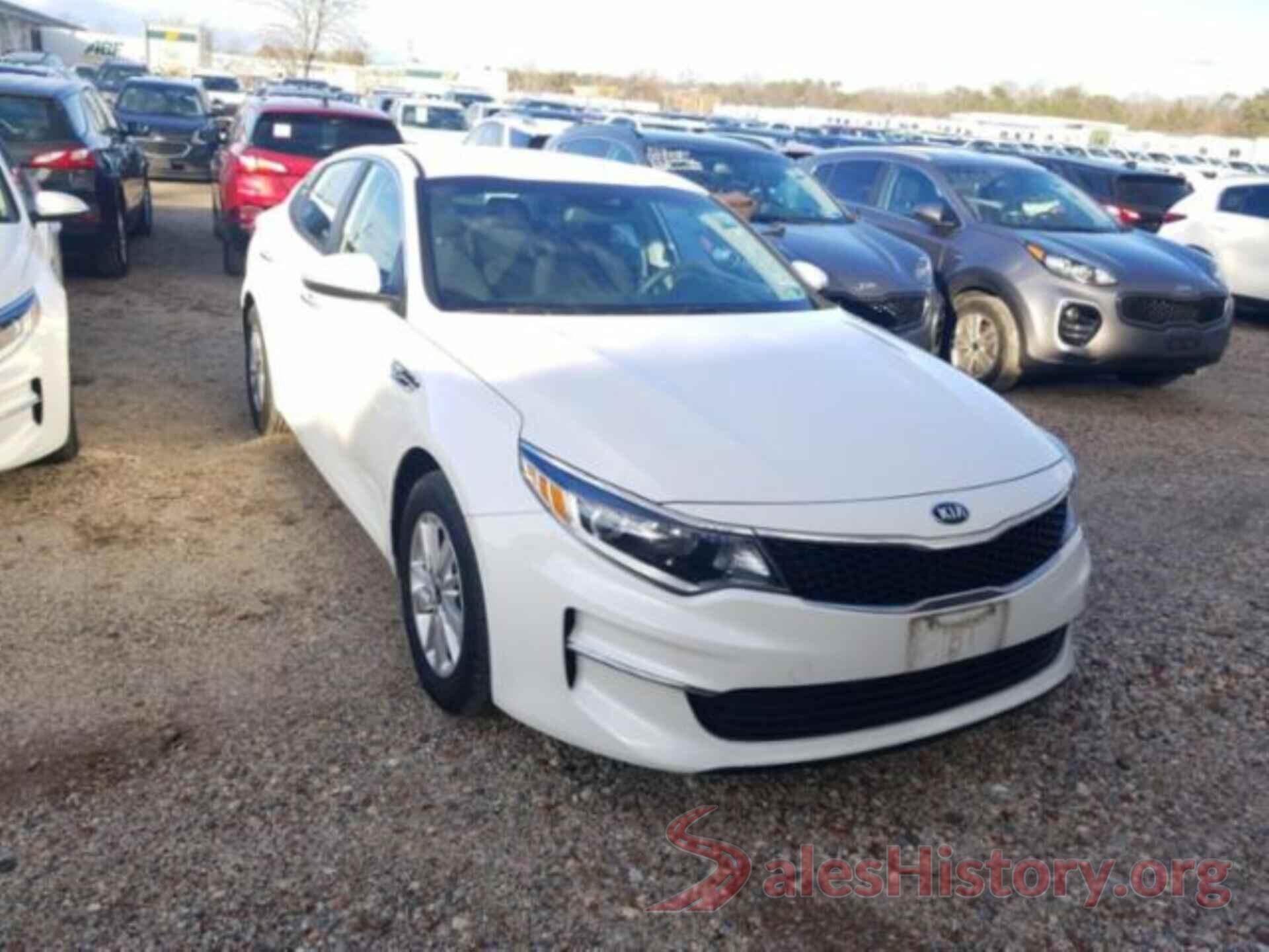 KNAGT4L39J5212769 2018 KIA OPTIMA