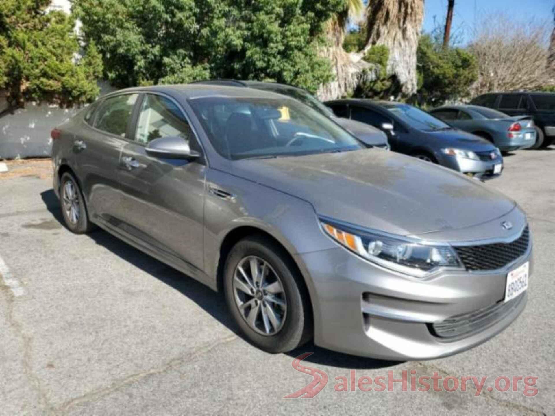 5XXGT4L3XJG212102 2018 KIA OPTIMA