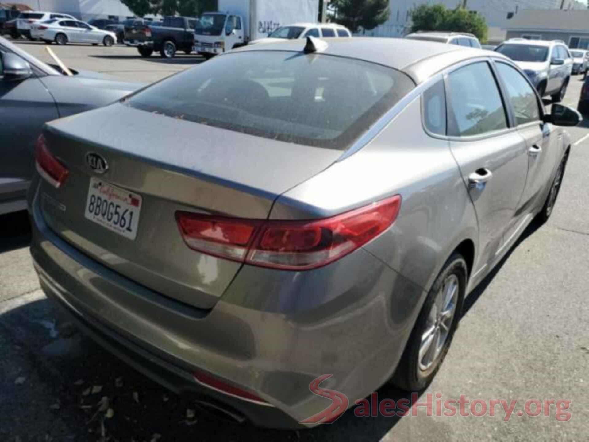 5XXGT4L3XJG212102 2018 KIA OPTIMA