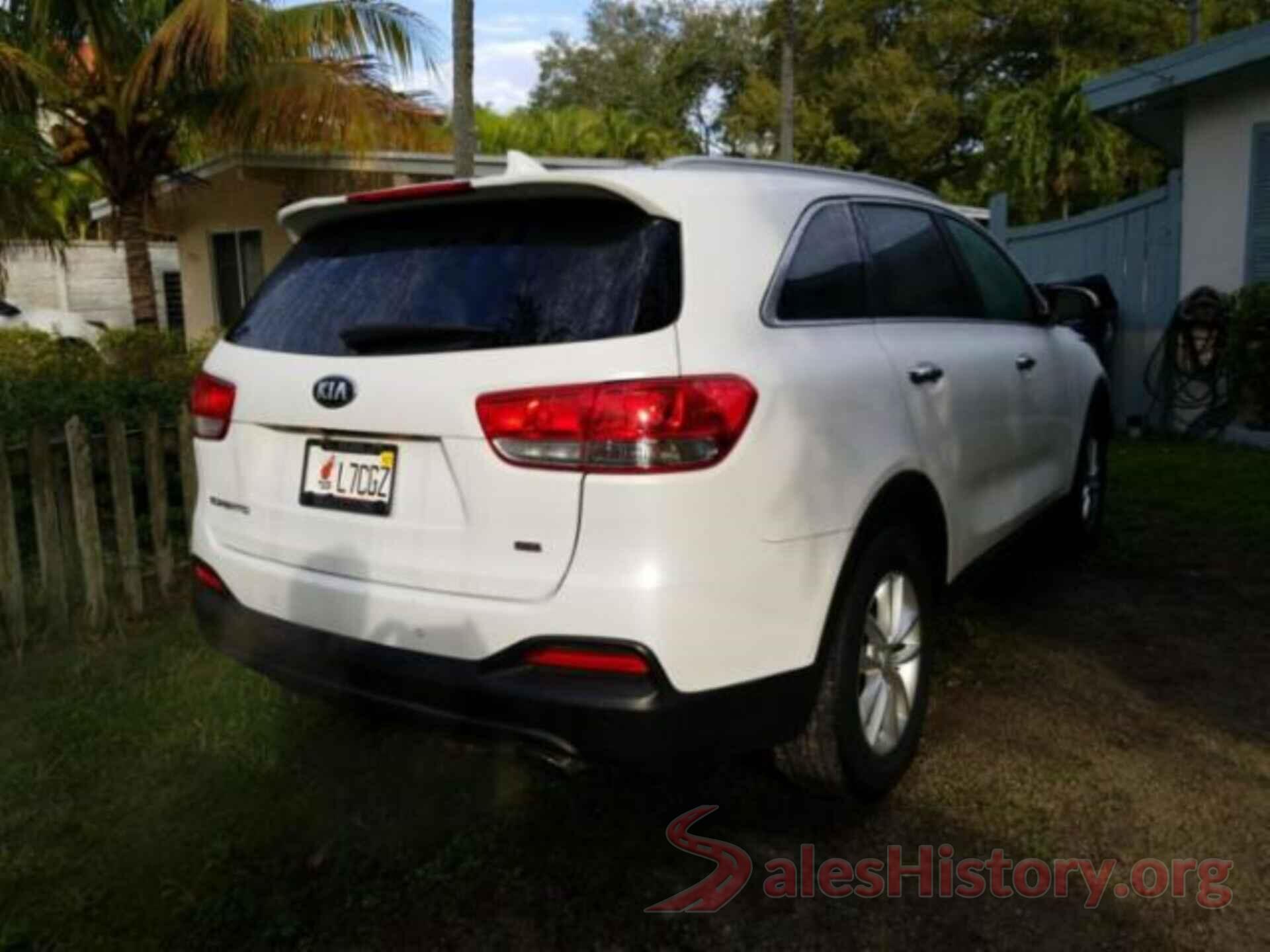 5XYPG4A38HG273932 2017 KIA SORENTO