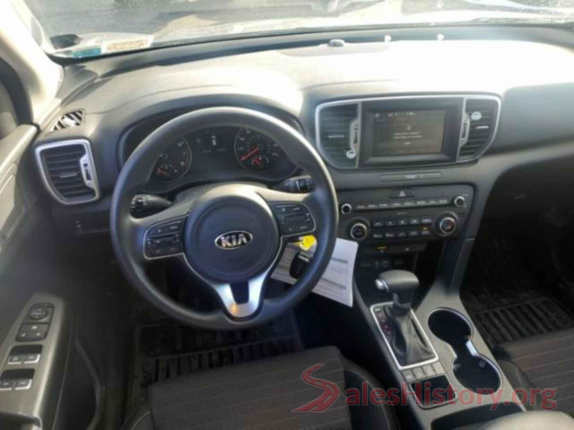 KNDPMCAC5J7446425 2018 KIA SPORTAGE