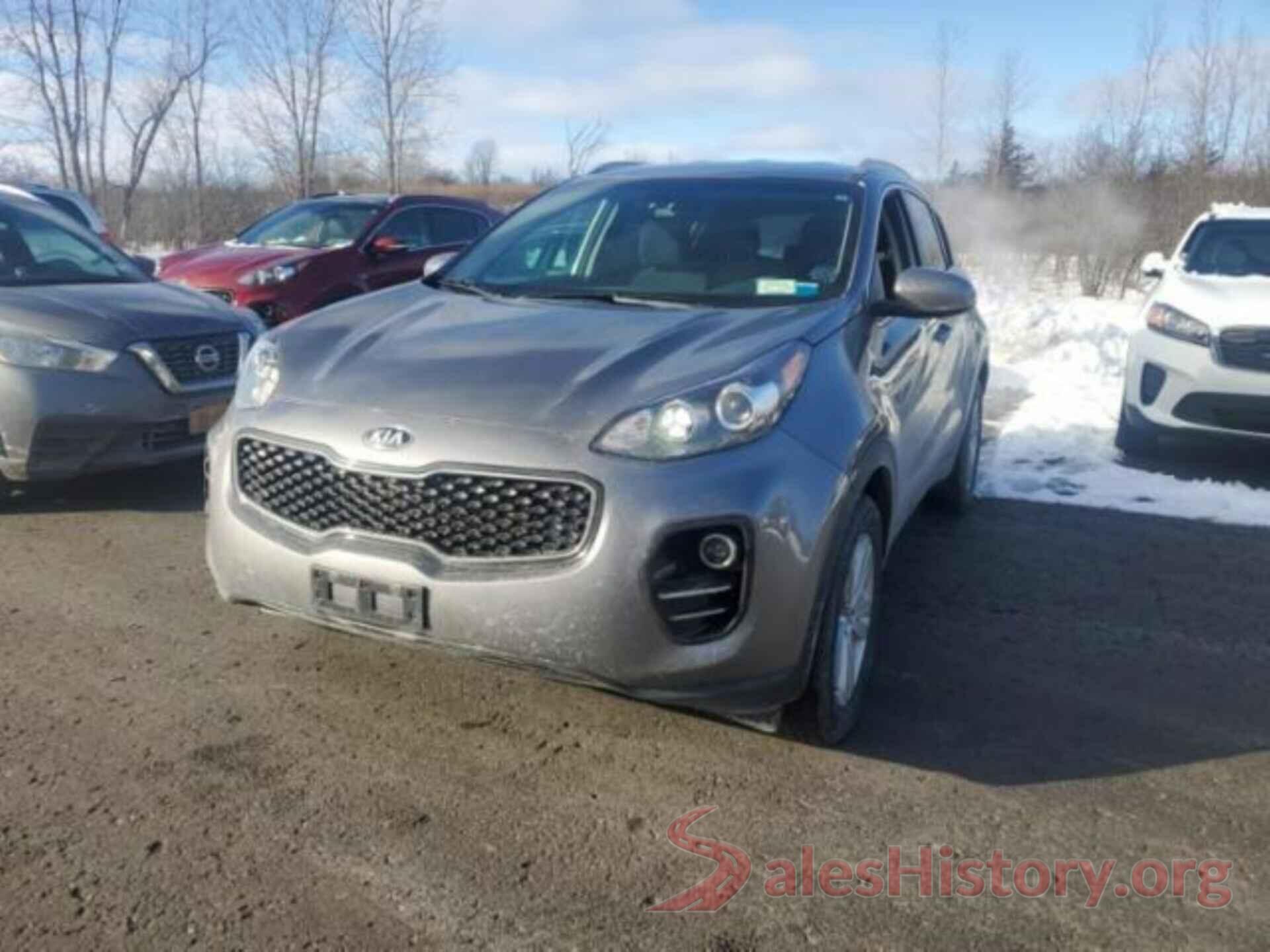 KNDPMCAC5J7446425 2018 KIA SPORTAGE