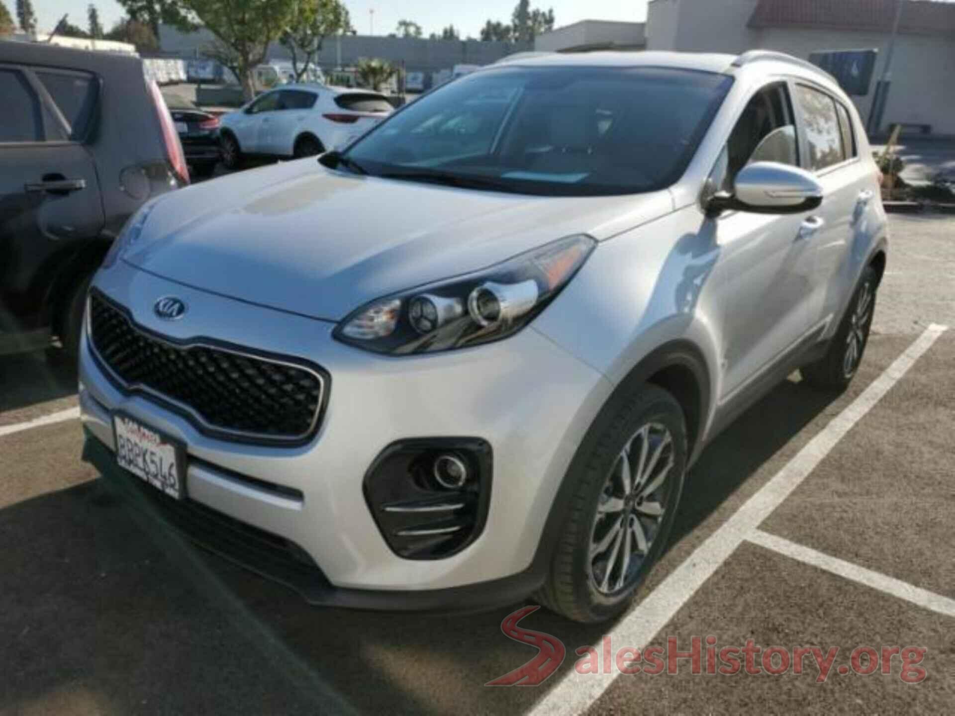 KNDPN3AC8J7387383 2018 KIA SPORTAGE