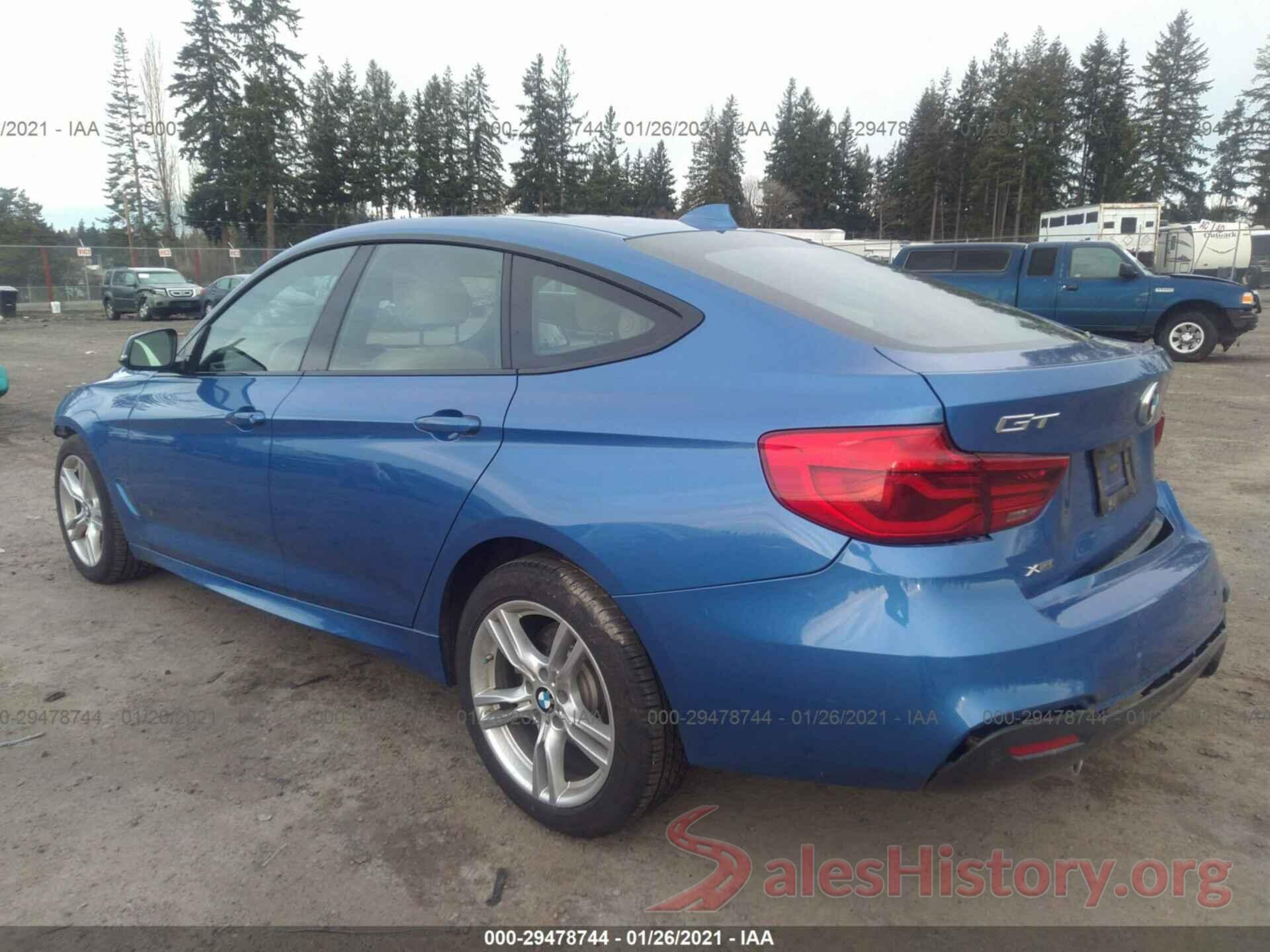 WBA8Y3C50JG451407 2018 BMW 3 SERIES