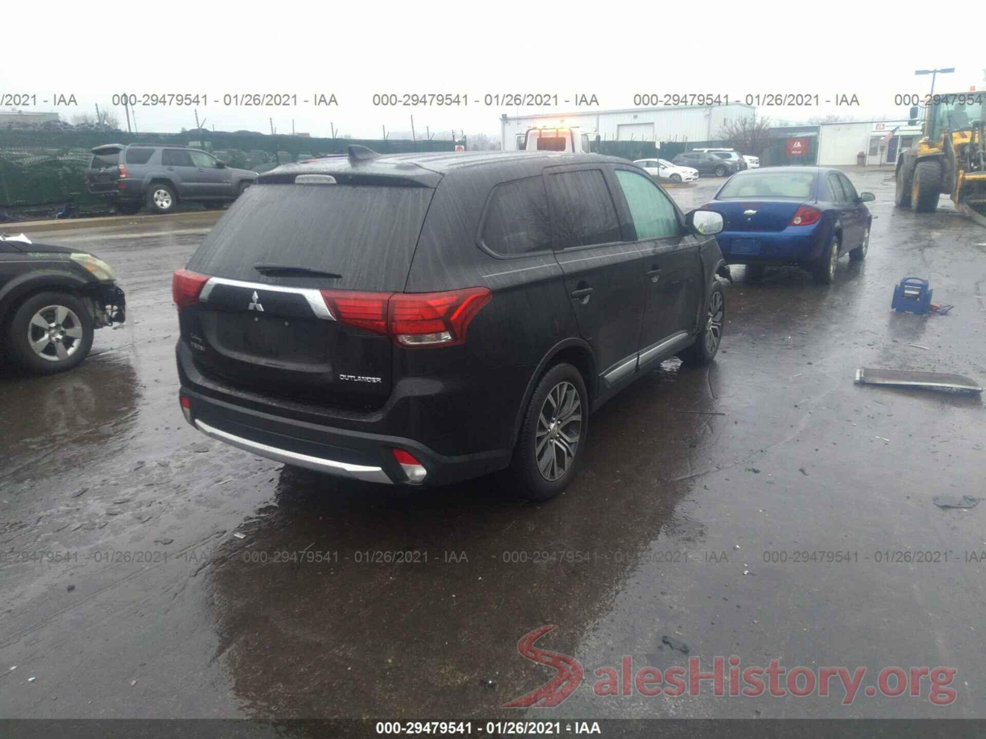 JA4AD2A35JZ069870 2018 MITSUBISHI OUTLANDER