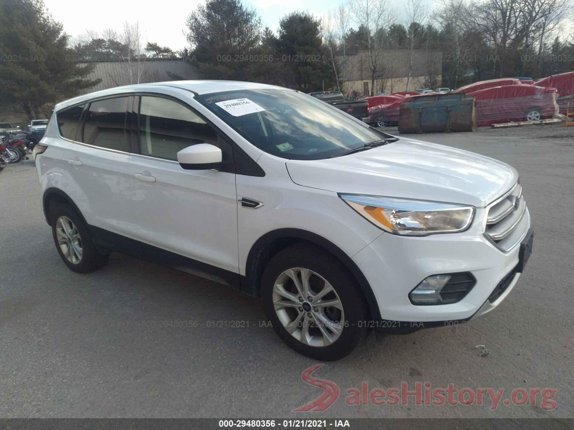 1FMCU9GD4HUC04234 2017 FORD ESCAPE