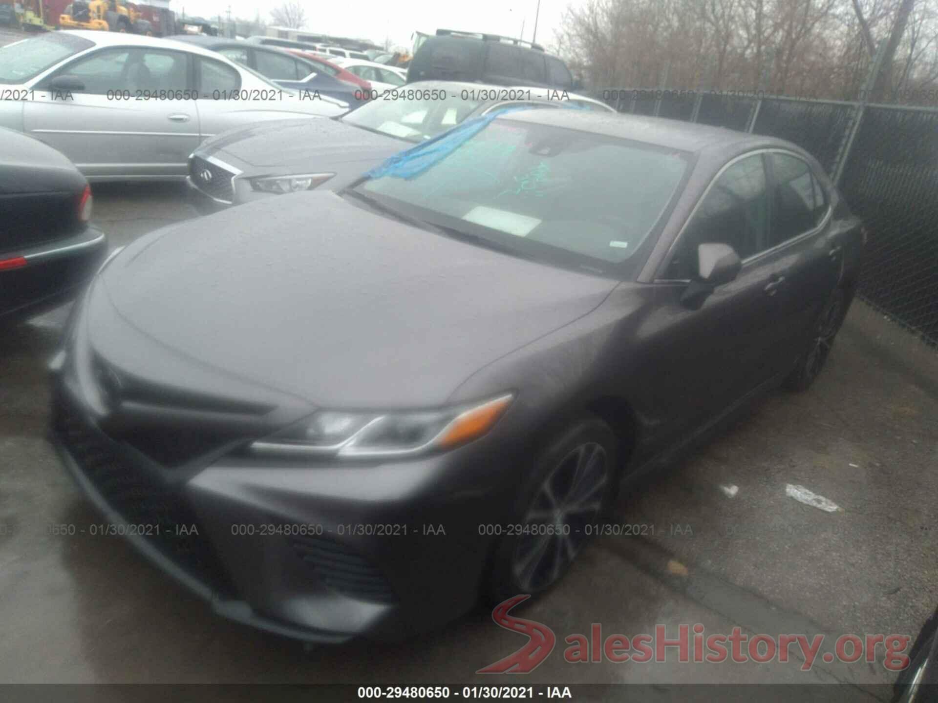 4T1G11AK9LU940372 2020 TOYOTA CAMRY